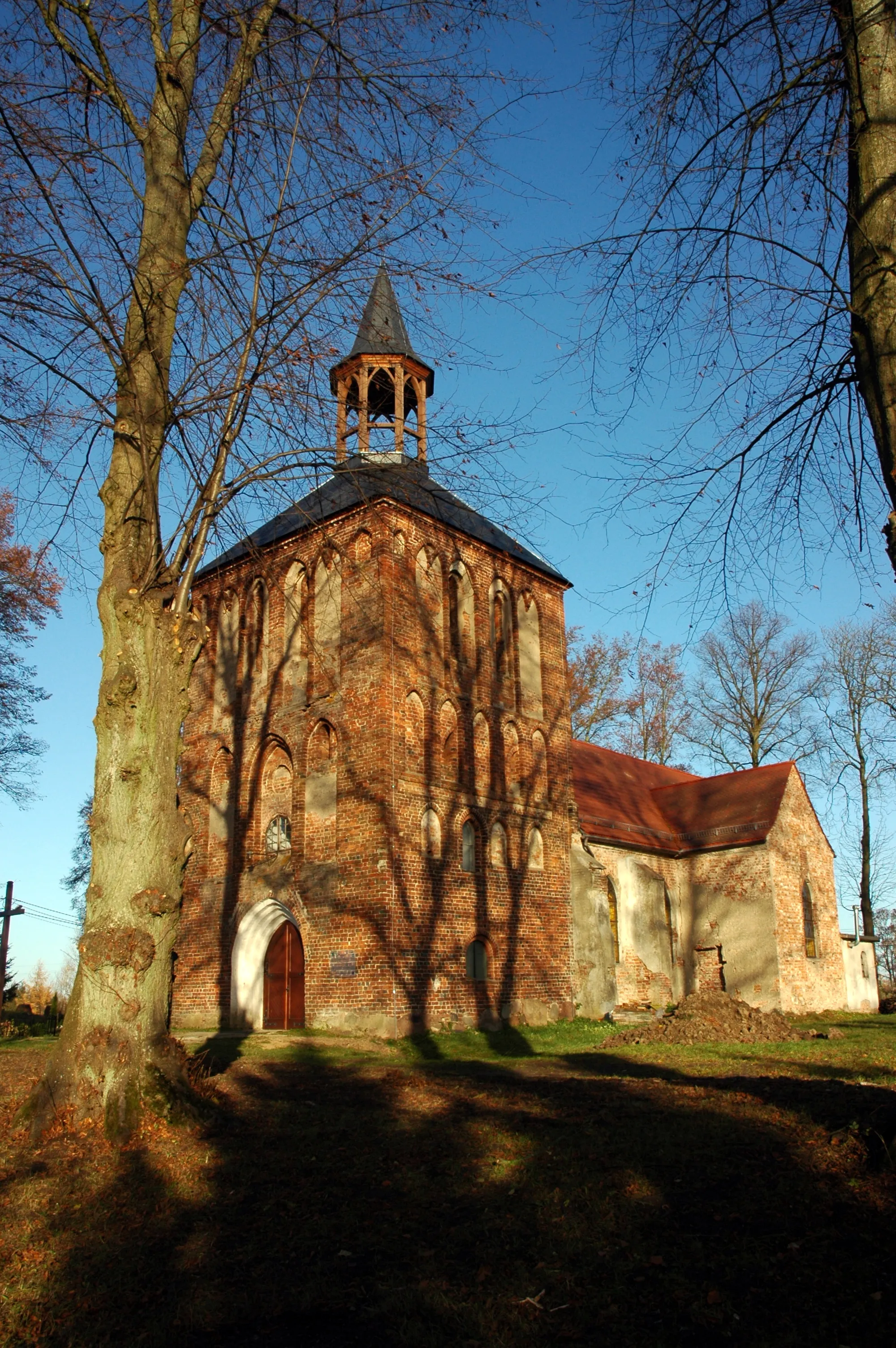 Photo showing: Kościół Wniebowzięcia Najświętszej Marii Panny w Czerninie (woj. zachodniopomorskie)