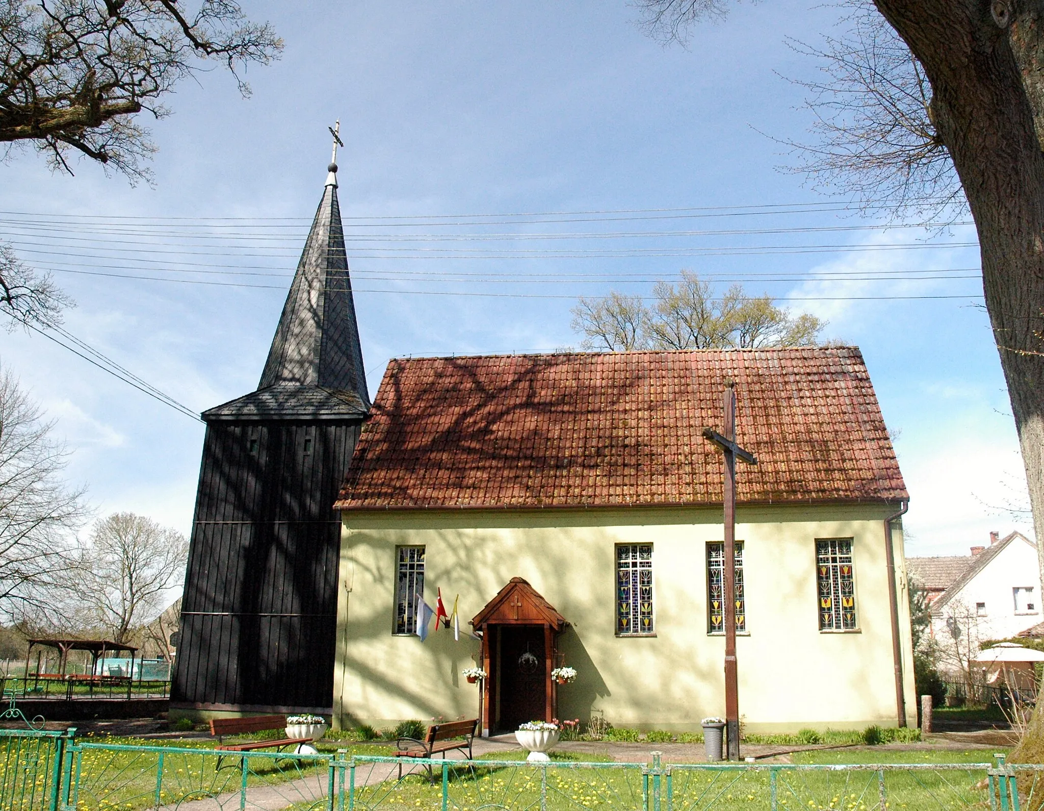 Photo showing: Kościół św. Łucji w Czermnicy