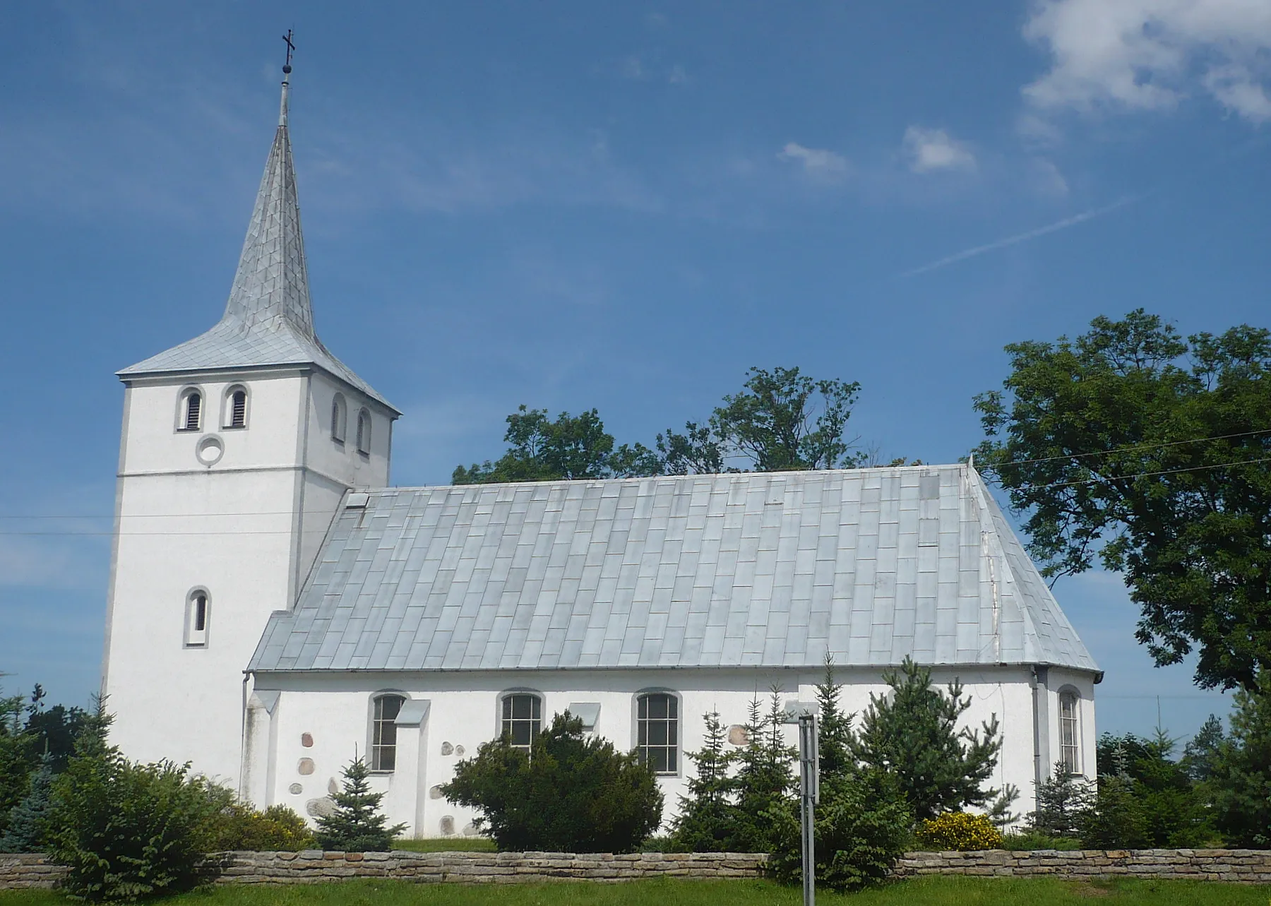 Photo showing: Christ the King Roman Catholic Church in Biesiekierz, Poland