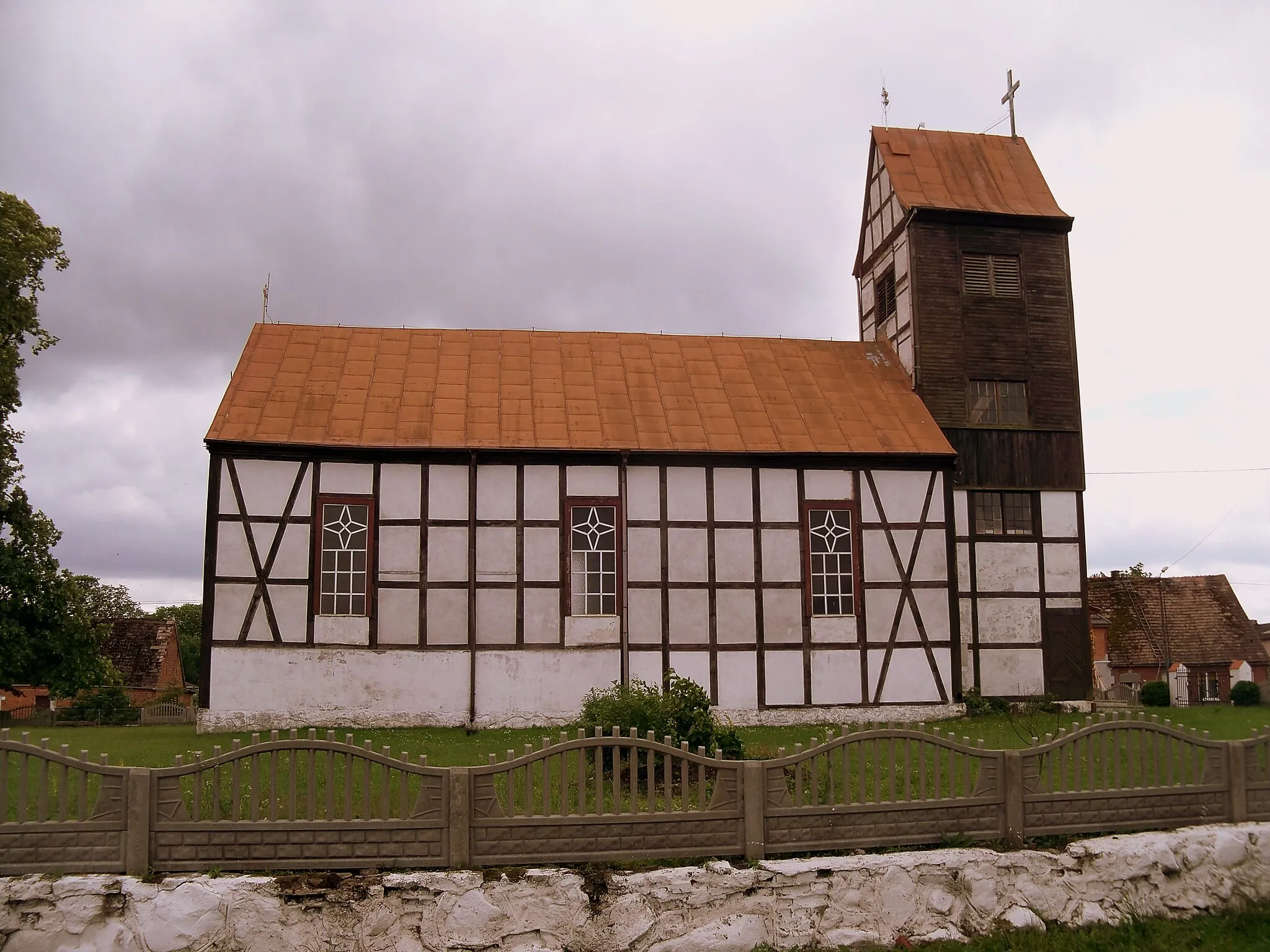 Photo showing: Białogórzyno - kościół Wniebowzięcia NMP