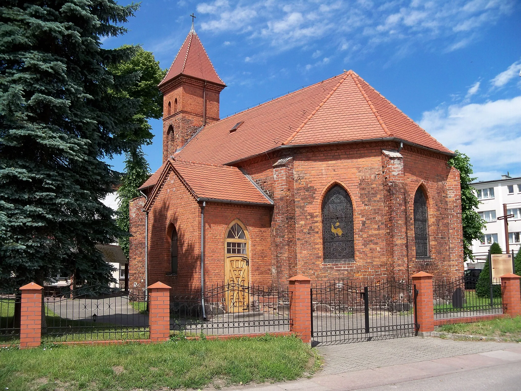 Photo showing: kościół pomocniczy parafii św. Jadwigi