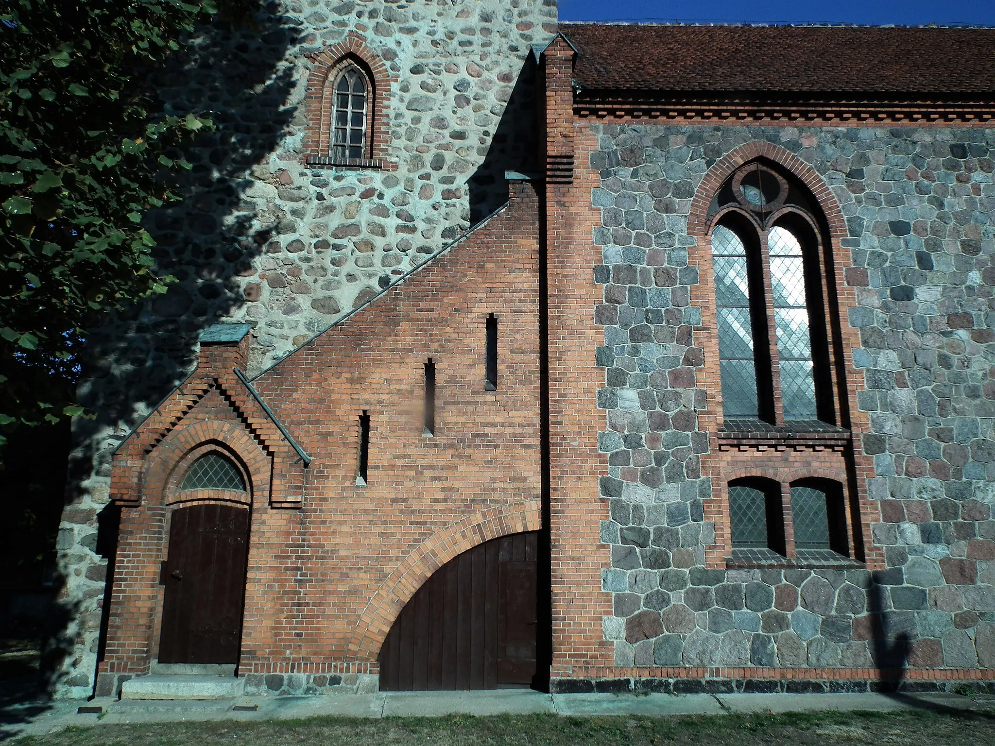 Photo showing: Kościół Niepokalanego Poczęcia Najświętszej Maryi Panny w Zamęcinie.