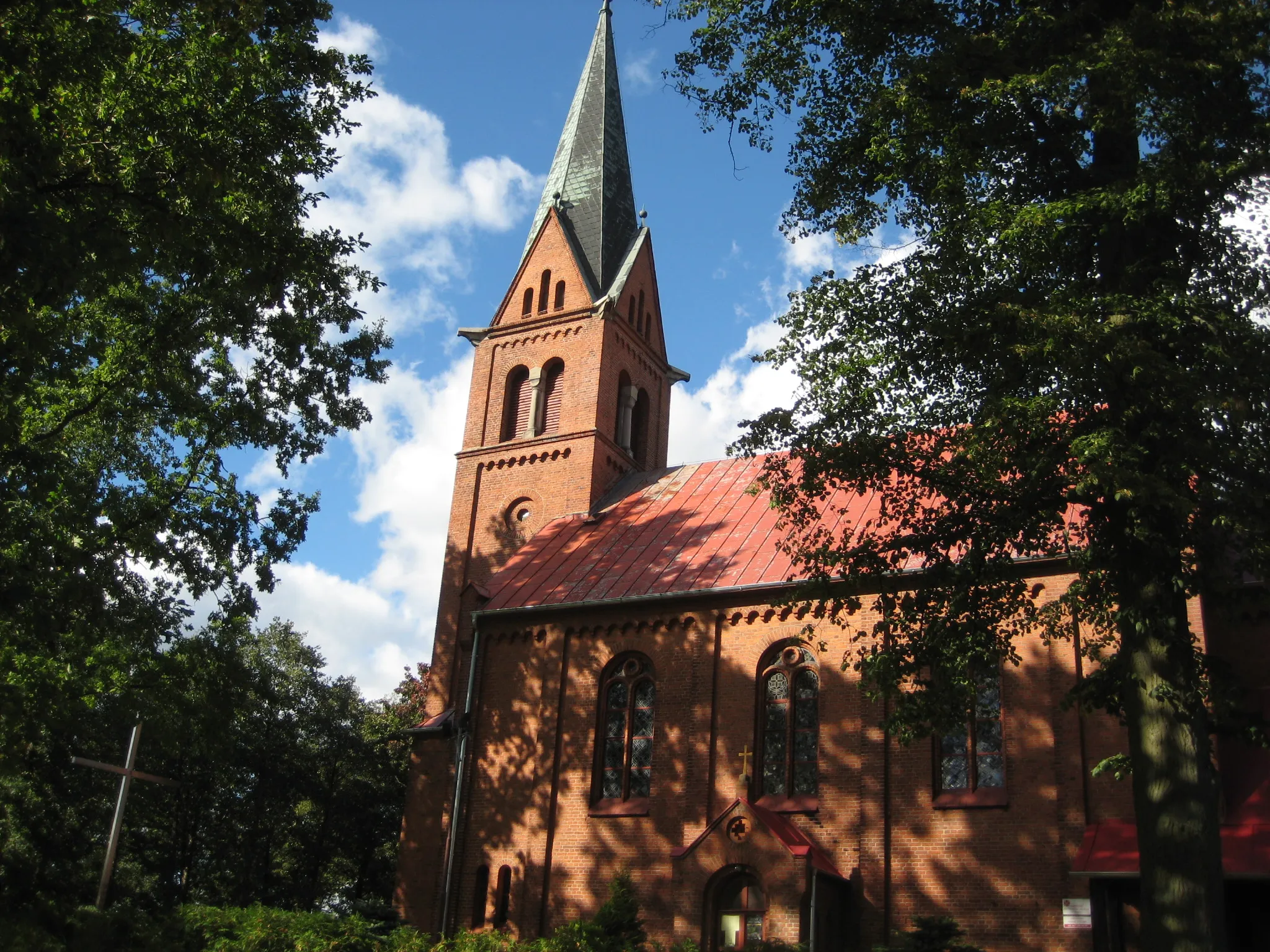 Photo showing: Kirche Freudenfier