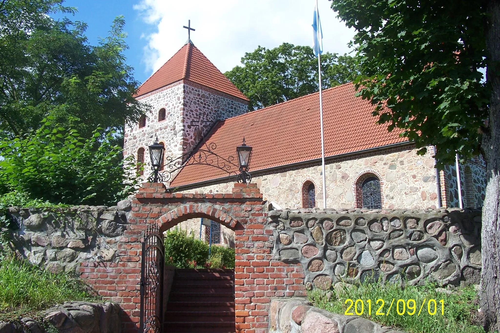 Photo showing: Kościółek w Steklnie