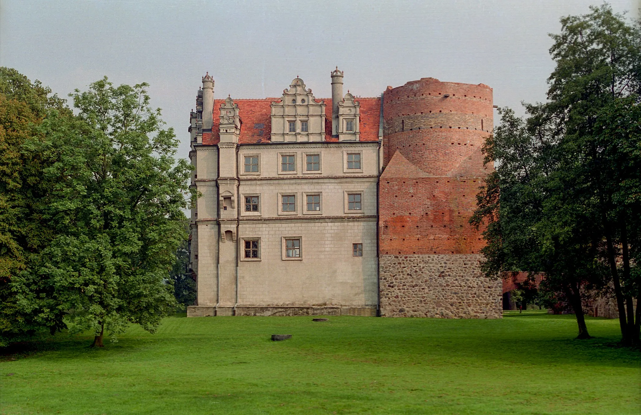 Photo showing: Poland, Pęzino Castle
