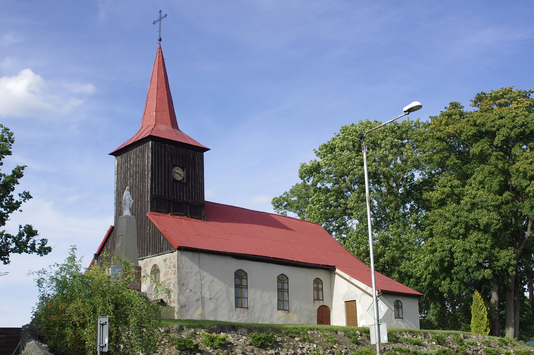 Photo showing: kościół Niepokalanego Poczęcia NMP widok z drogi
Ostrowice, Ostrowice