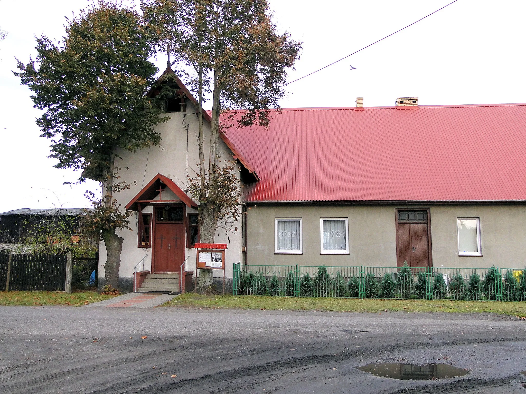 Photo showing: Niedźwiedź - kaplica MB Częstochowskiej