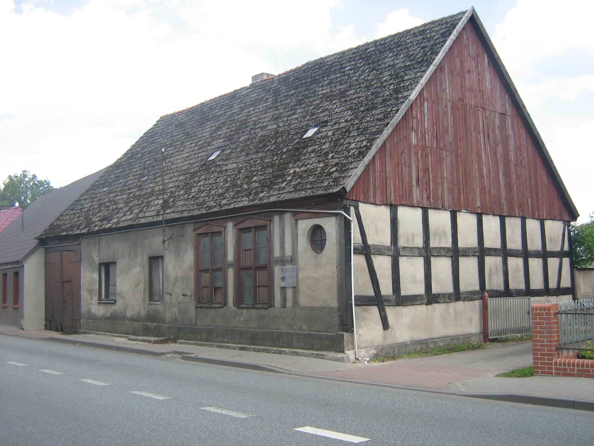 Photo showing: Zabytkowy dom w Mirosławcu