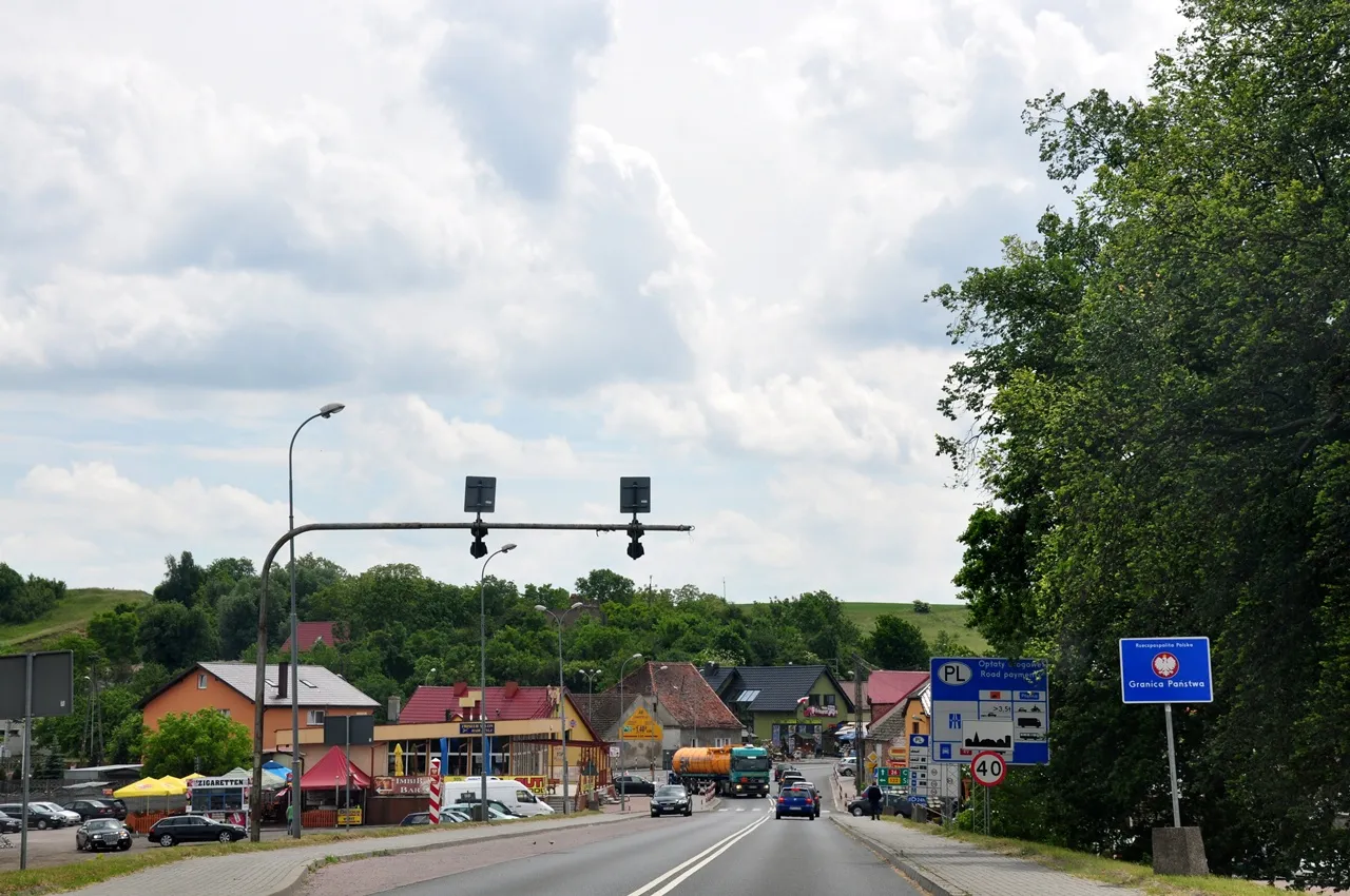 Photo showing: Krajnik Dolny-Schwedt border crossing.