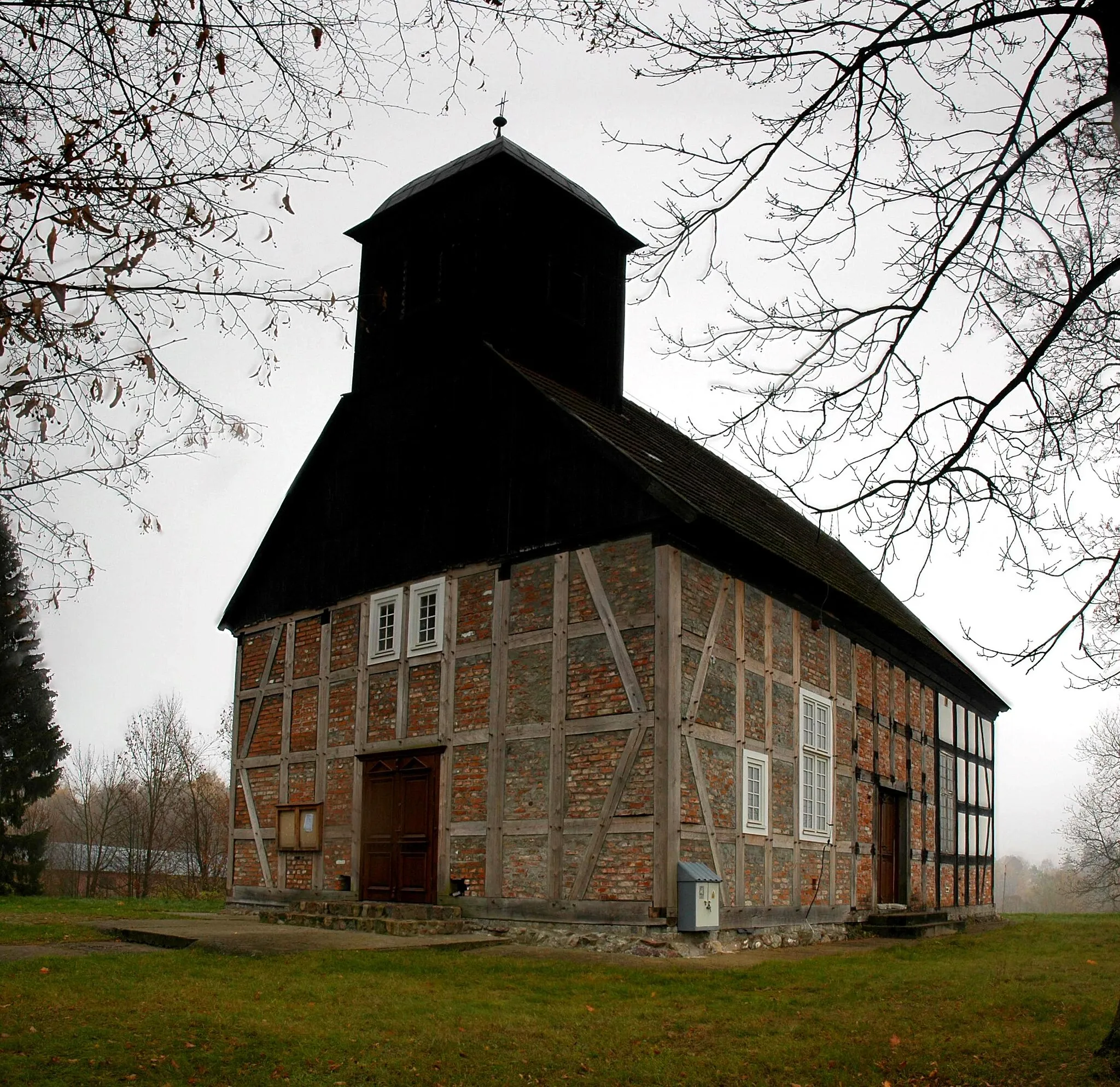 Photo showing: Jeleń - Kościół Matki Boskiej Nieustającej Pomocy