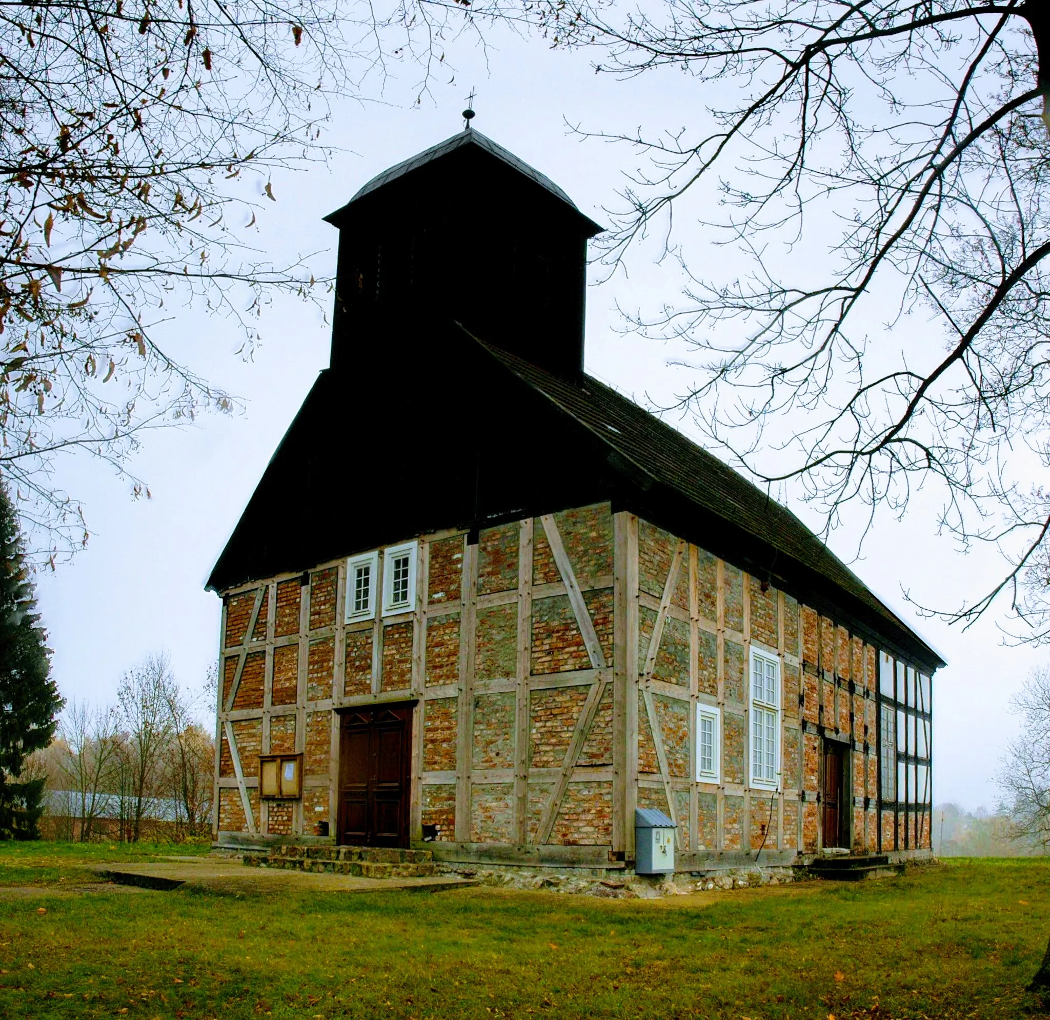 Photo showing: Jeleń - Kościół Matki Boskiej Nieustającej Pomocy