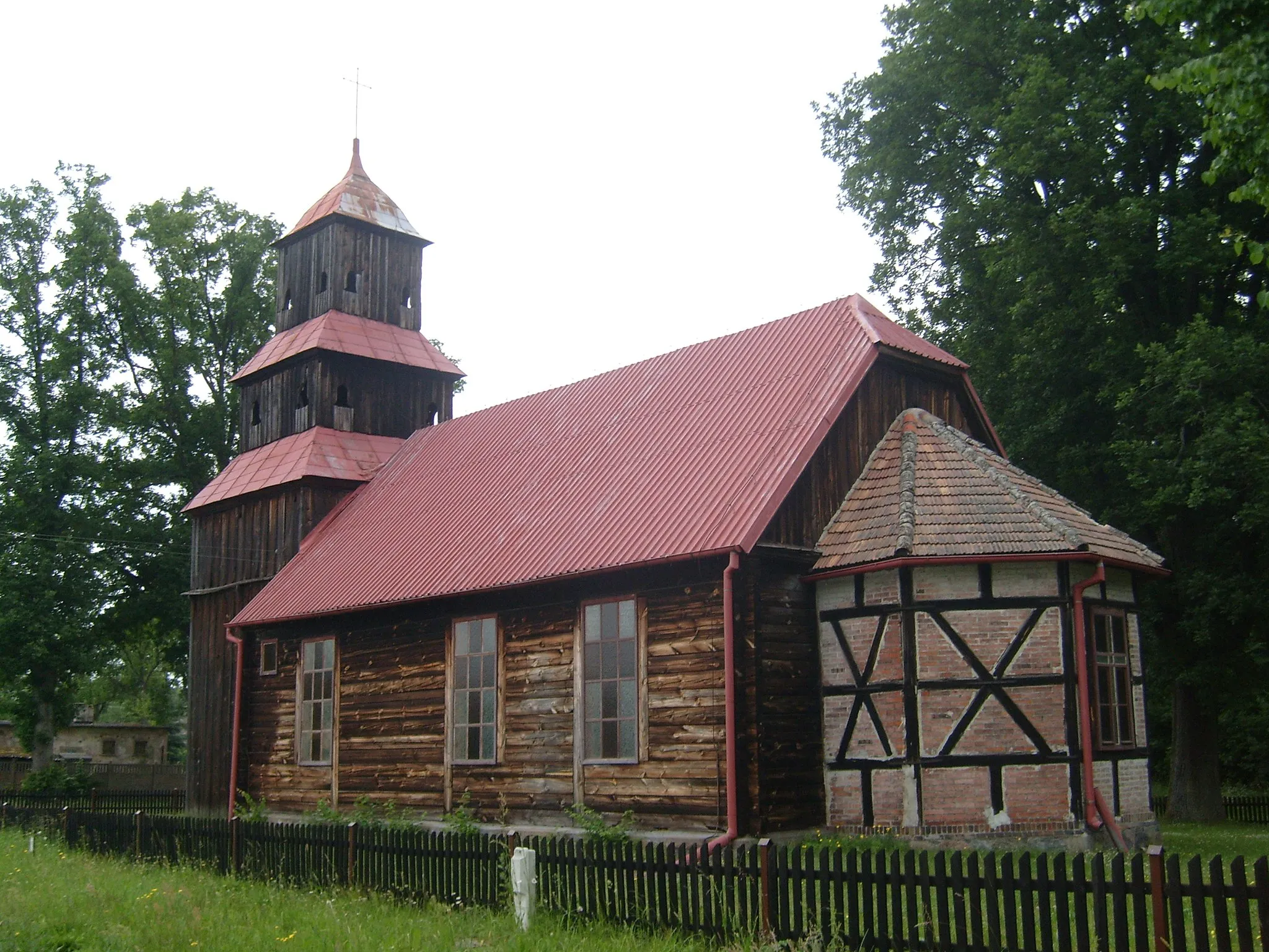 Photo showing: Most Sacred Heart of Jesus church in Dzierżążno Małe, Poland.