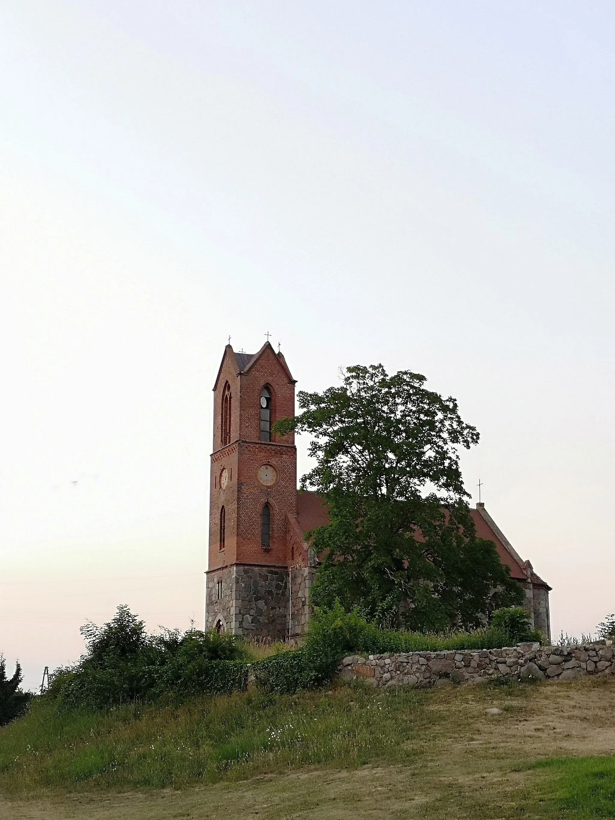 Photo showing: Kościół Dobropole Gryfińskie