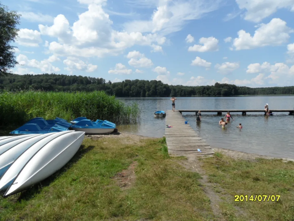 Photo showing: Ciszyno - miejsce wodowania łodzi na jeziorze Woświn