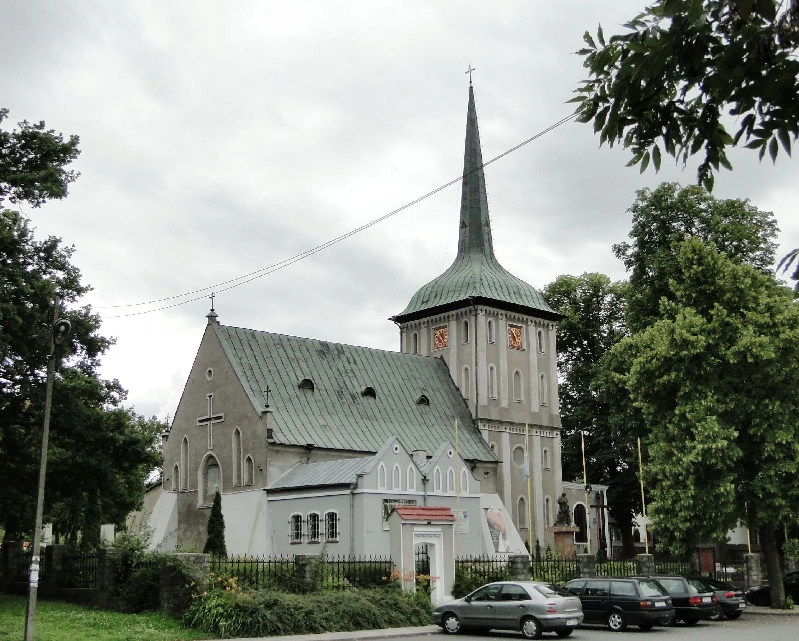Photo showing: Kościół Matki Boskiej Różańcowej przy ul. Lwowskiej w Szczecinie