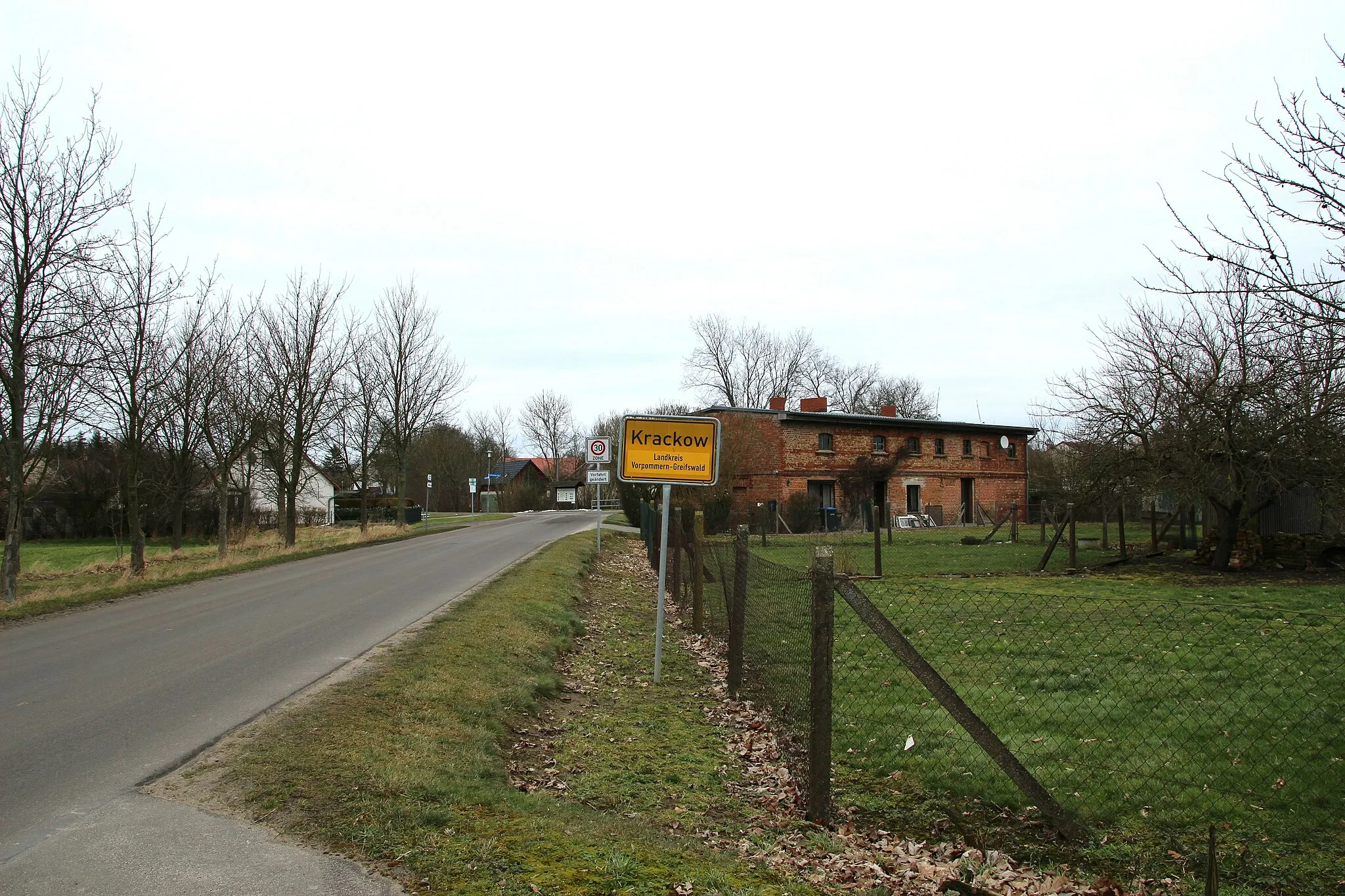 Photo showing: Südlicher Ortseingang