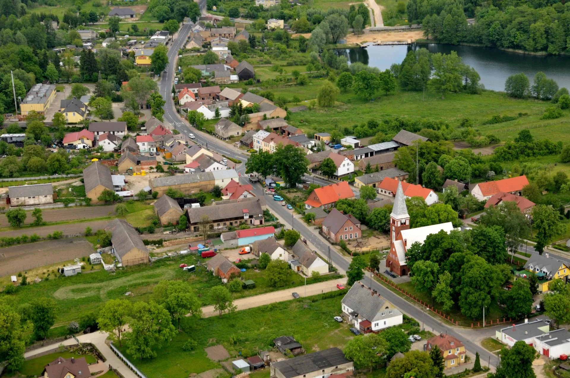 Photo showing: Centrum wsi Kłodawa
