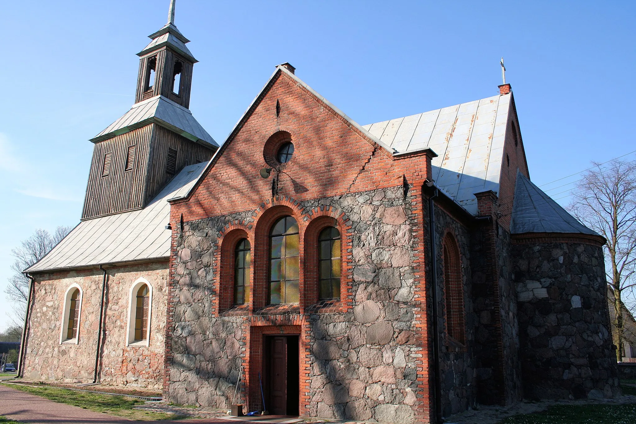 Photo showing: Church in Różańsko