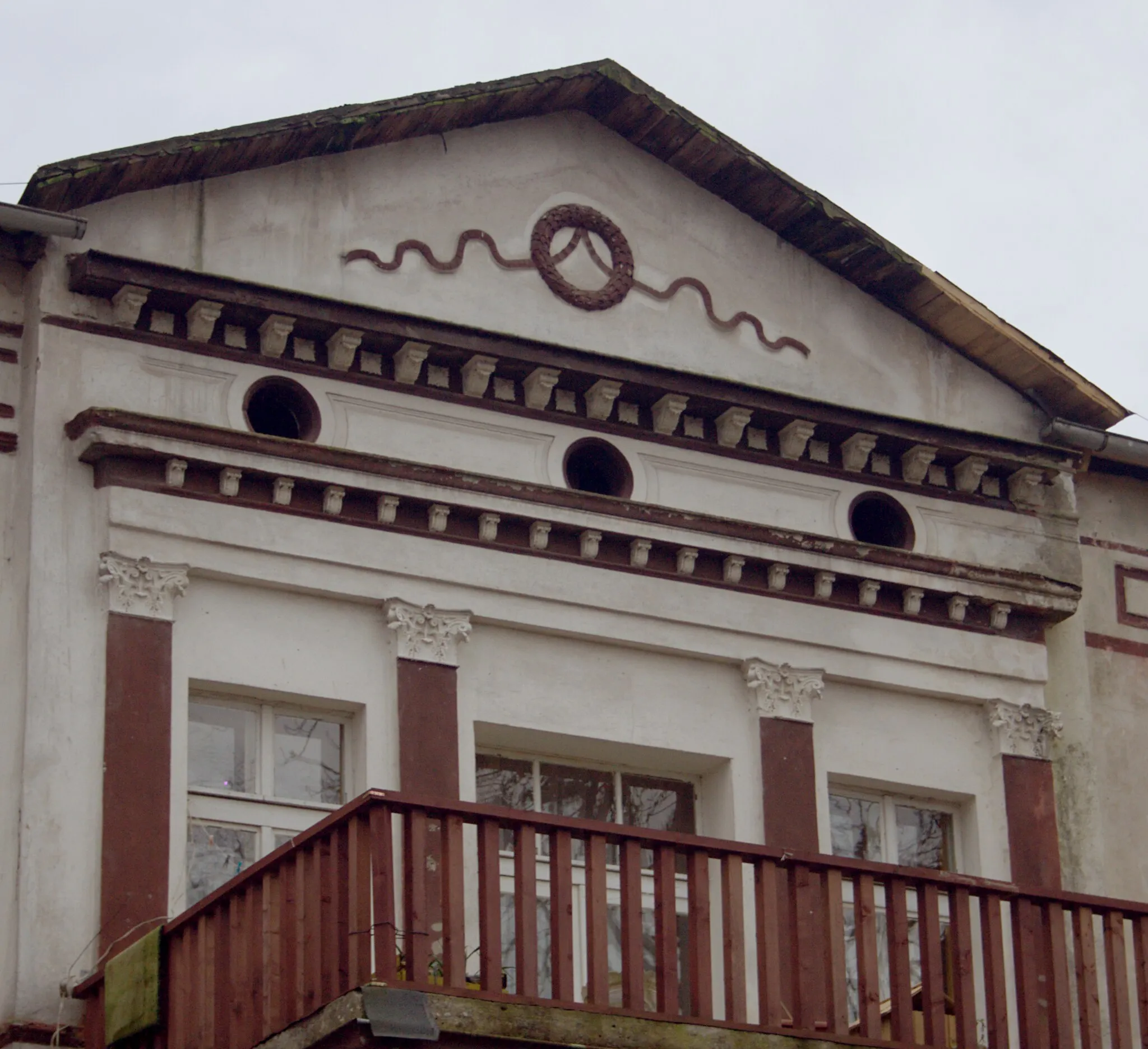 Photo showing: Budynek dawnego pałacu we wsi Kamica