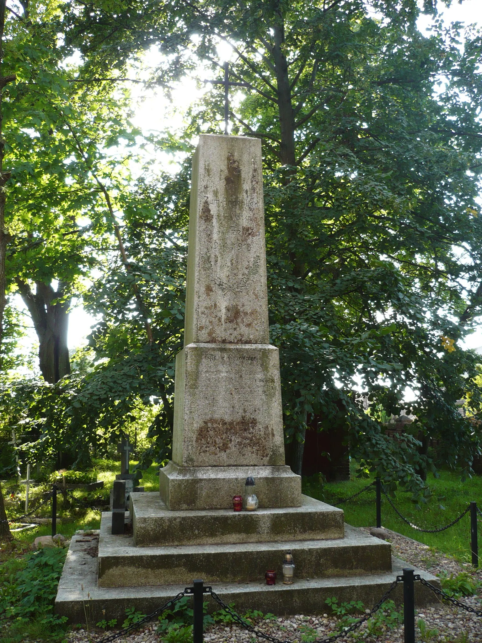 Photo showing: Korzystno, pomnik poległych w wojnie 1914-18