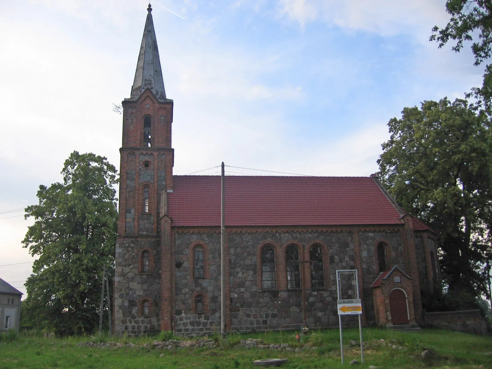 Photo showing: Kulice - rzymskokatolicki kościół filialny p.w. św. Antoniego Padewskiego