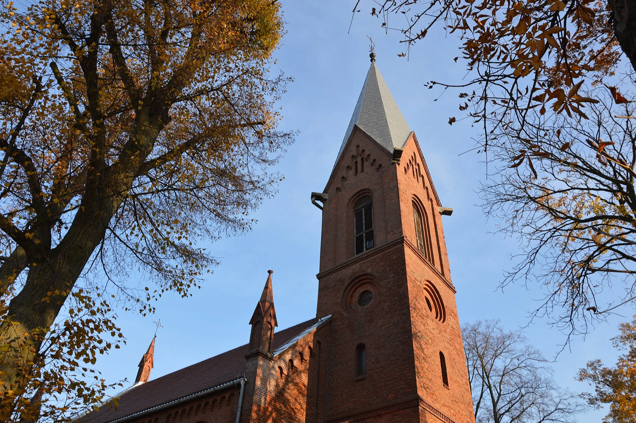 Photo showing: PŁONNO