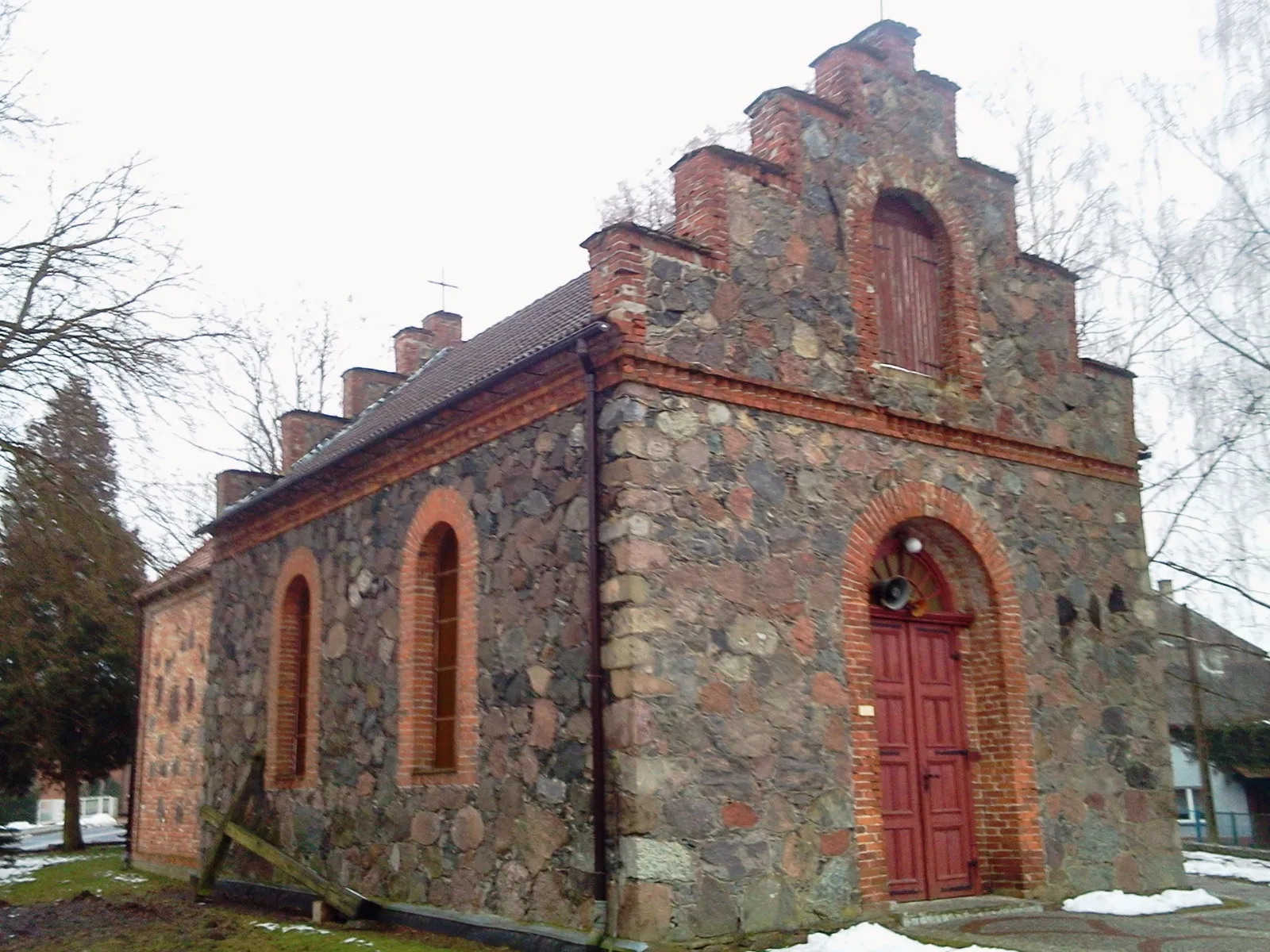 Photo showing: Radowo Małe - rzymskokatolicki kościół parafialny p.w. MB Szkaplerznej