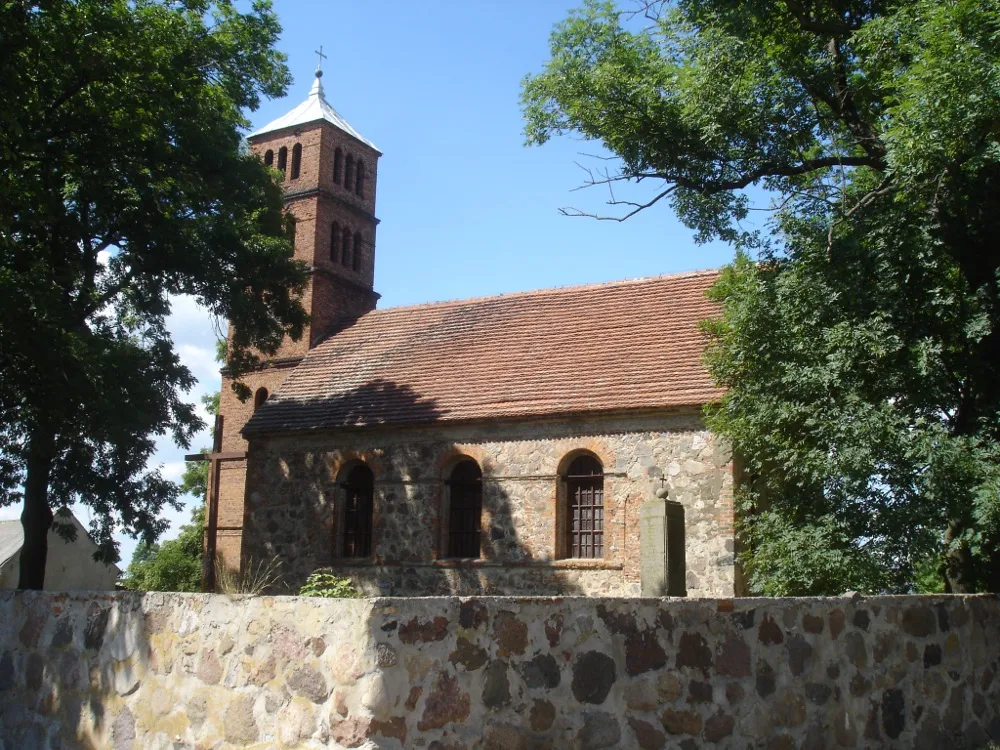 Photo showing: Church in Turze, Poland, West Pomeranian Voivodeship, Pyrzyce Country, commune Pyrzyce