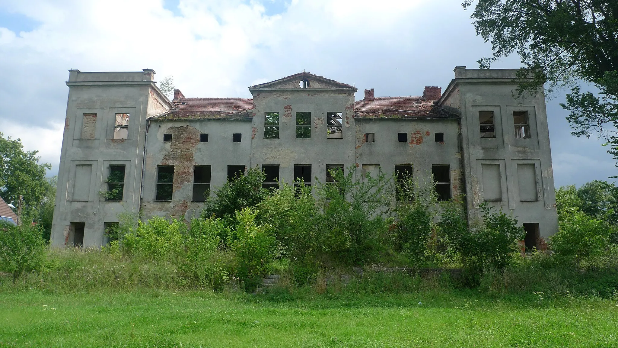 Photo showing: Palace in Warnice