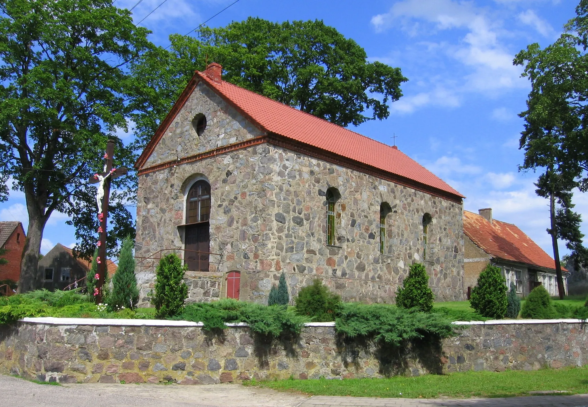 Photo showing: St. Mary of the Assumption Roman Catholic Church in Nowe Worowo, Poland