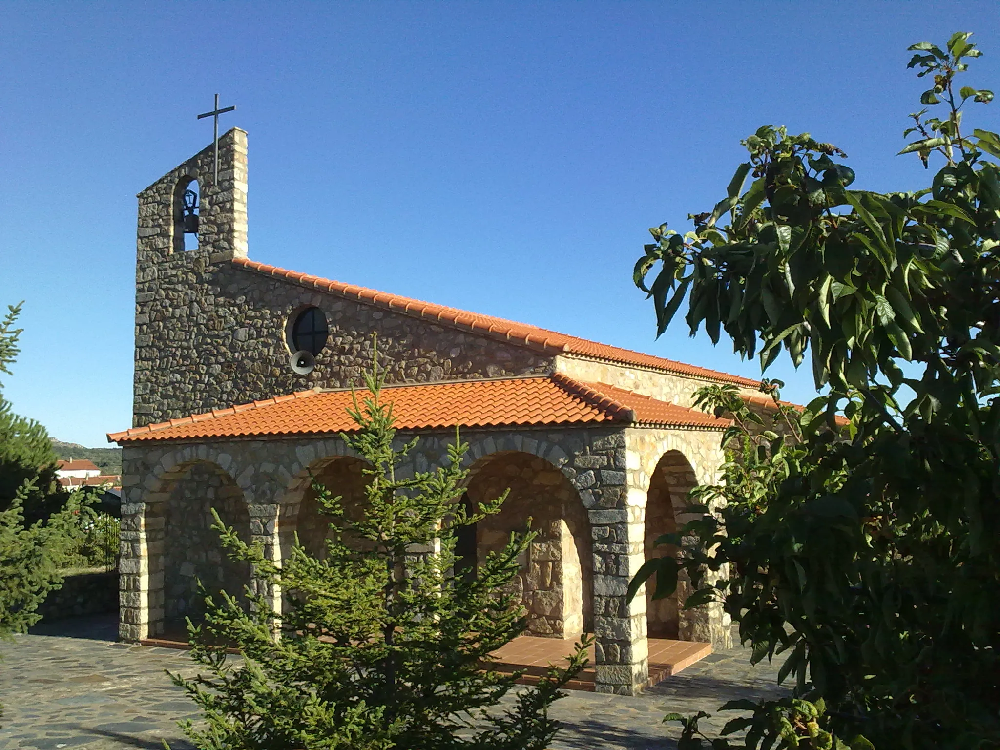 Photo showing: Iglesia en Huertas de Cansa, municipio de Valencia de Alcántara, provincia de Cáceres, España.