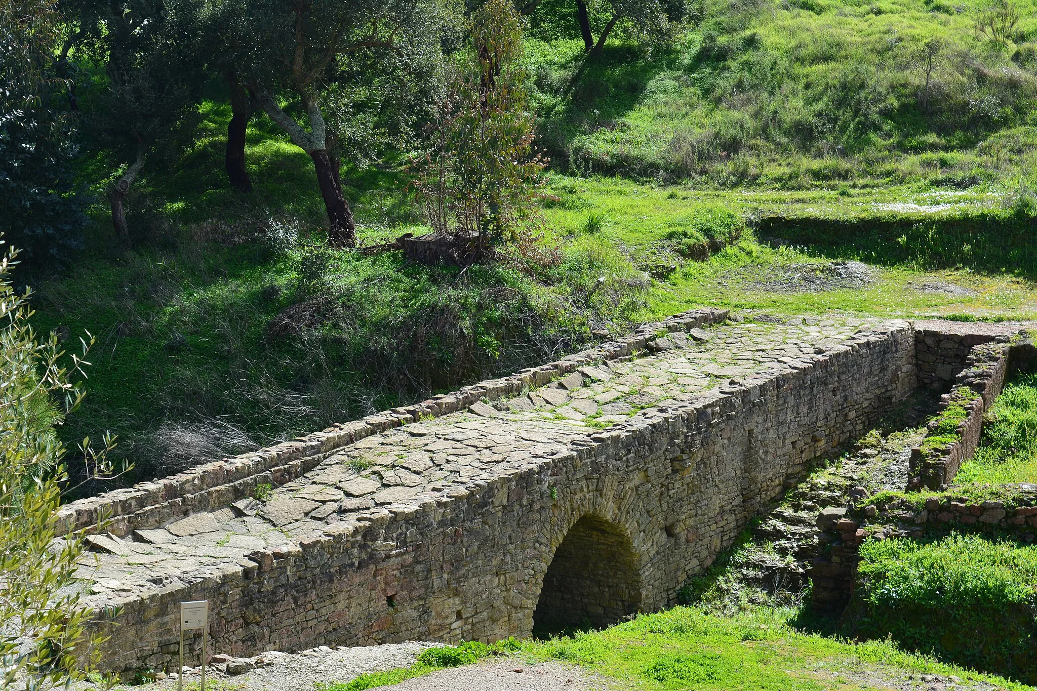 Photo showing: Miróbriga - villa - itinerários arqueológicos do alentejo e algarve em Santiago do Cacém, Portugal