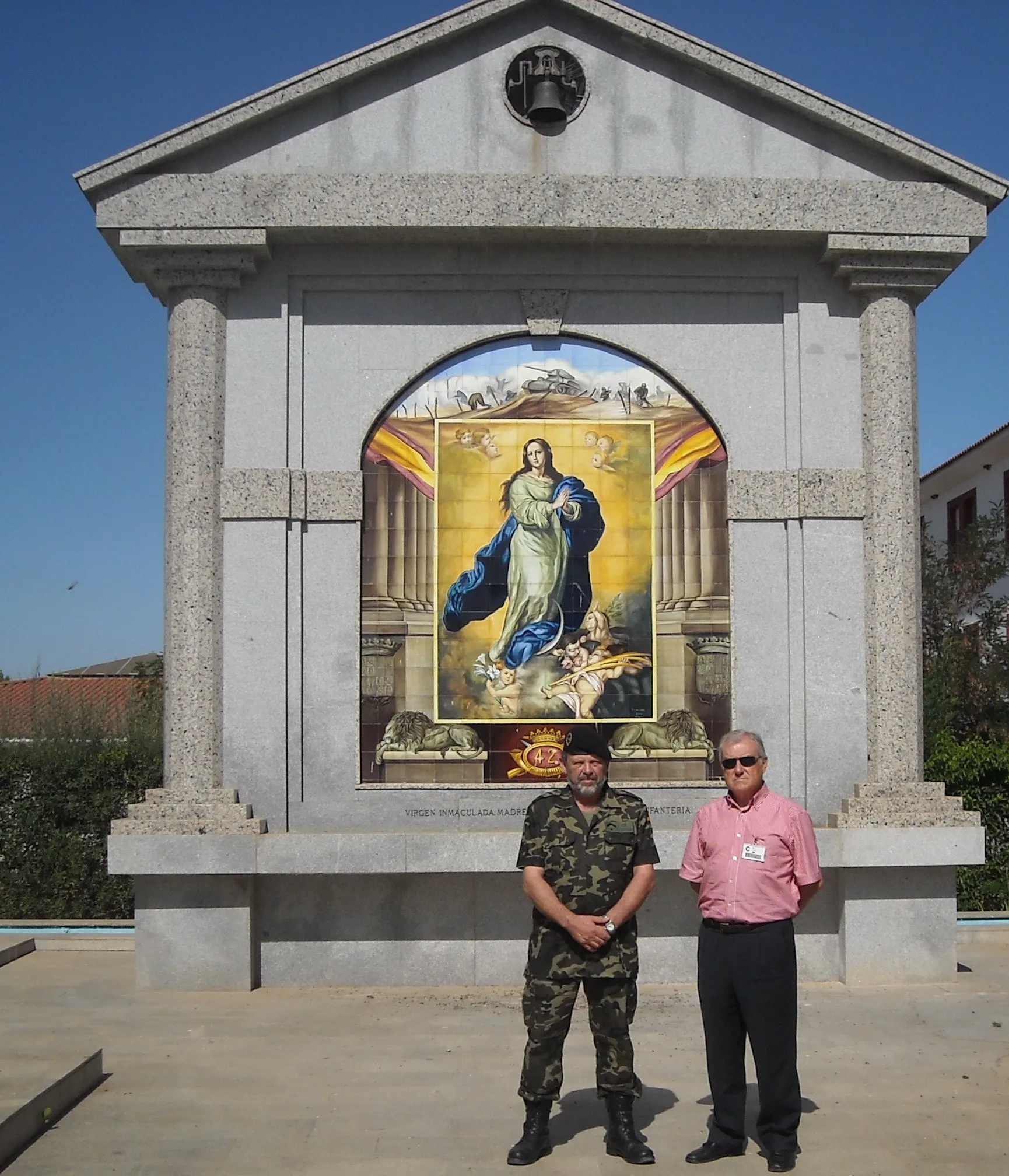 Photo showing: Monumento a la Inmaculada Concepción en la Base General Menacho. Botoa. Badajoz