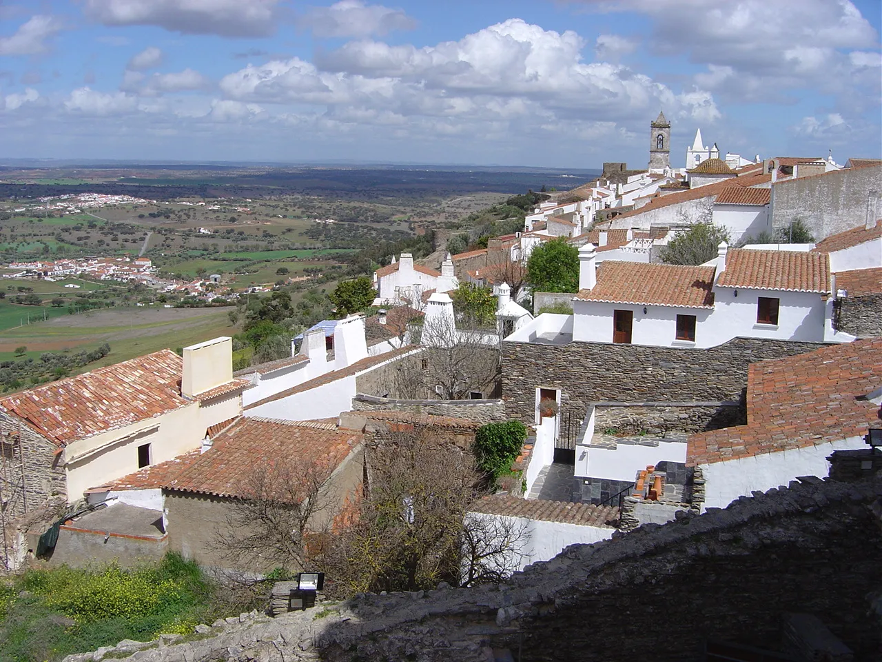 Photo showing: Town of Monsaraz, municipality of Reguengos de Monsaraz, Portugal.