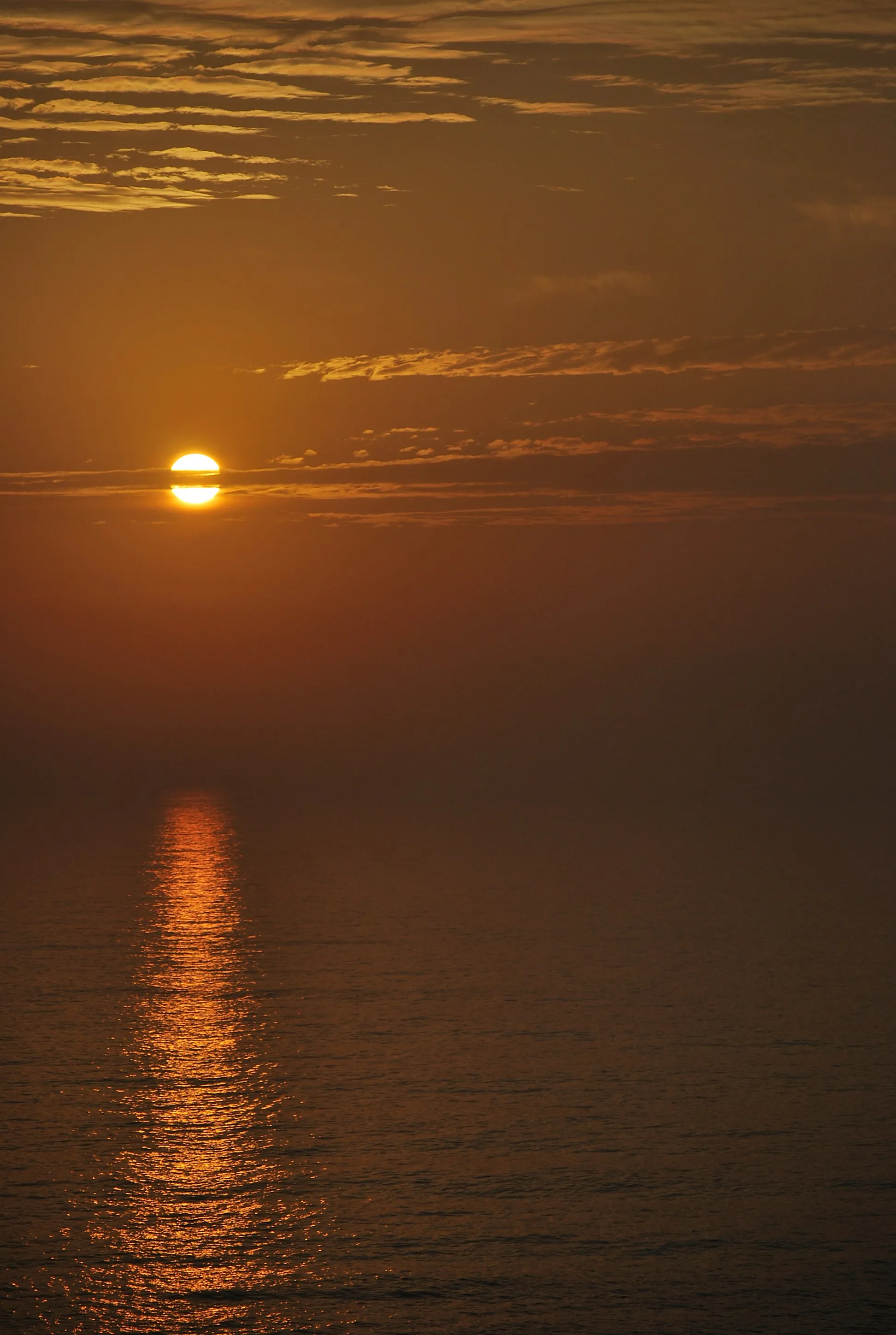 Photo showing: Sunset - Azenha do Mar