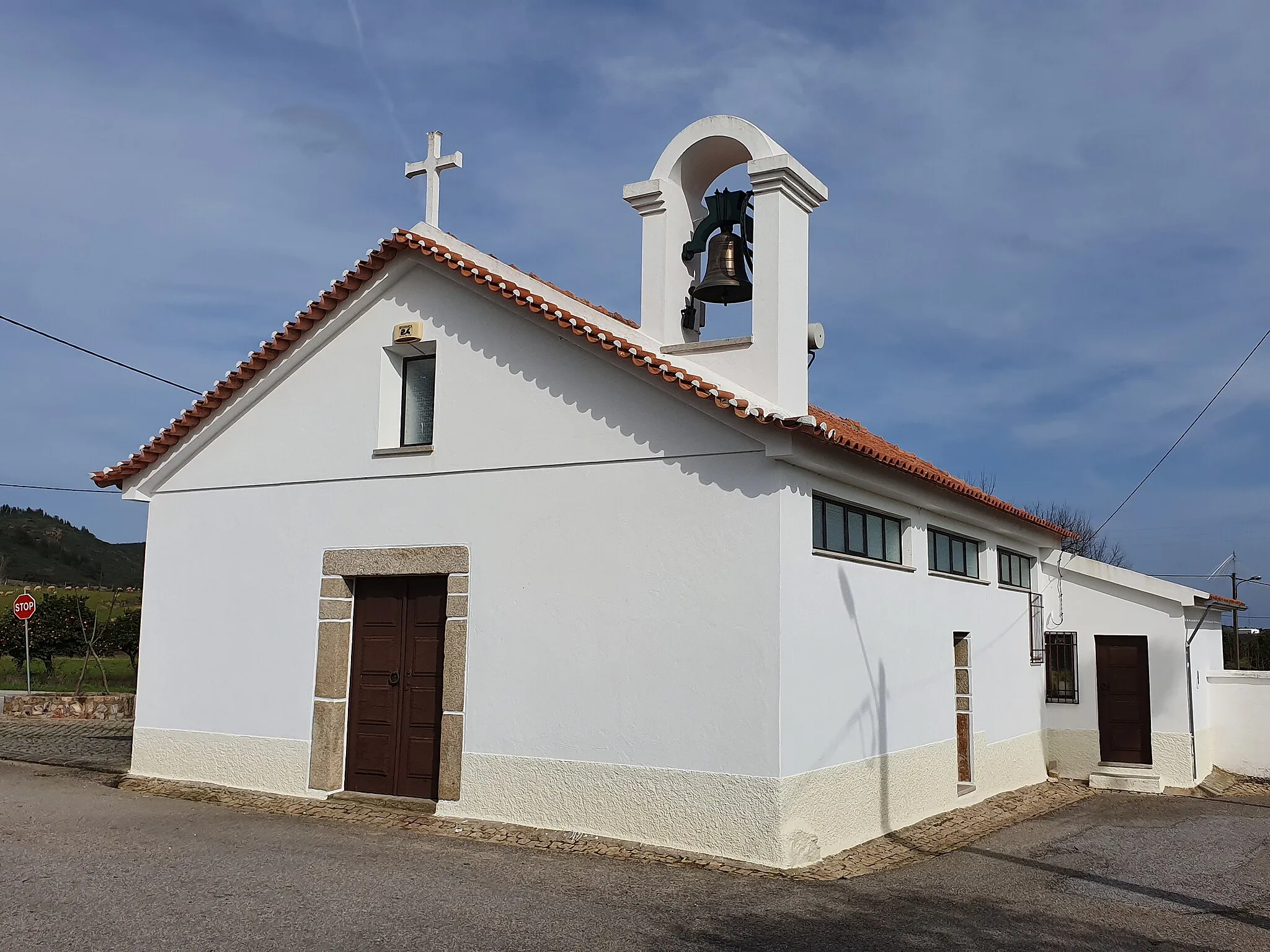 Photo showing: Igreja Paroquial de Alfrívida