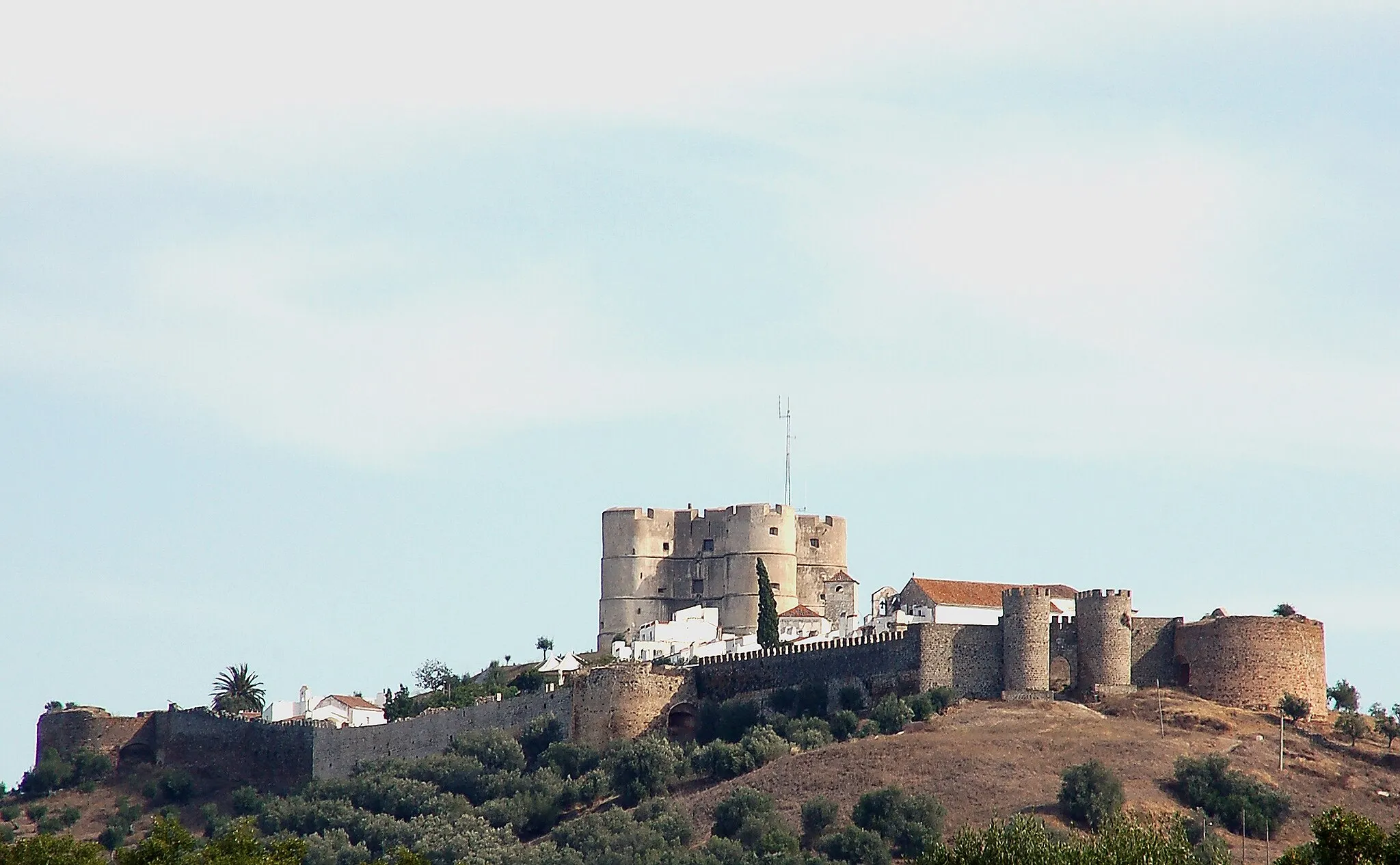 Photo showing: Localizado na Serra de Ossa.