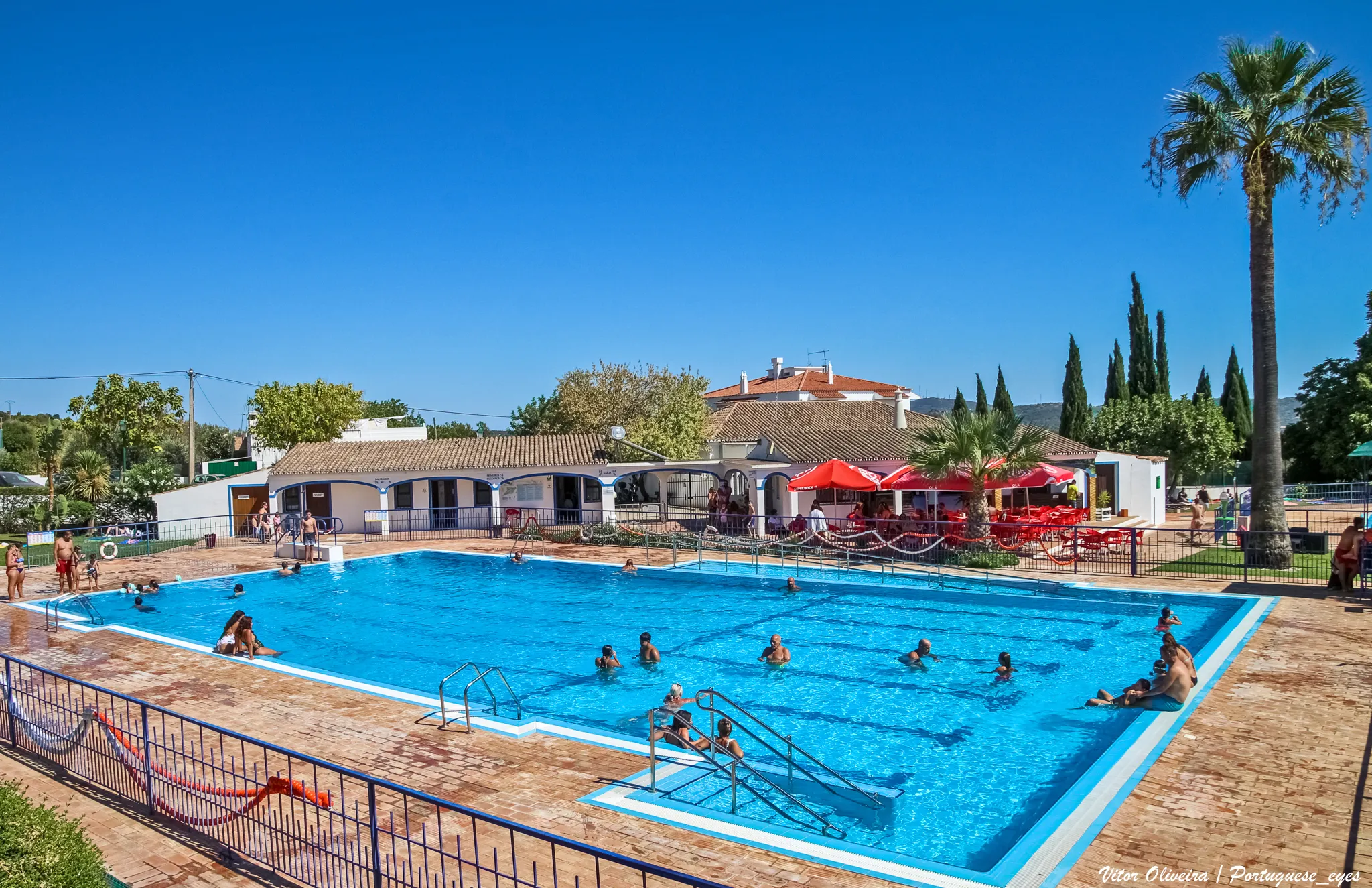 Photo showing: Piscinas Municipais de  São Brás de Alportel - Portugal  🇵🇹