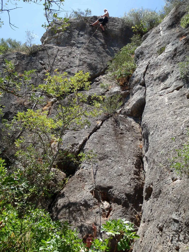 Photo showing: Climbing in Portugal at "Rocha da Pena"
