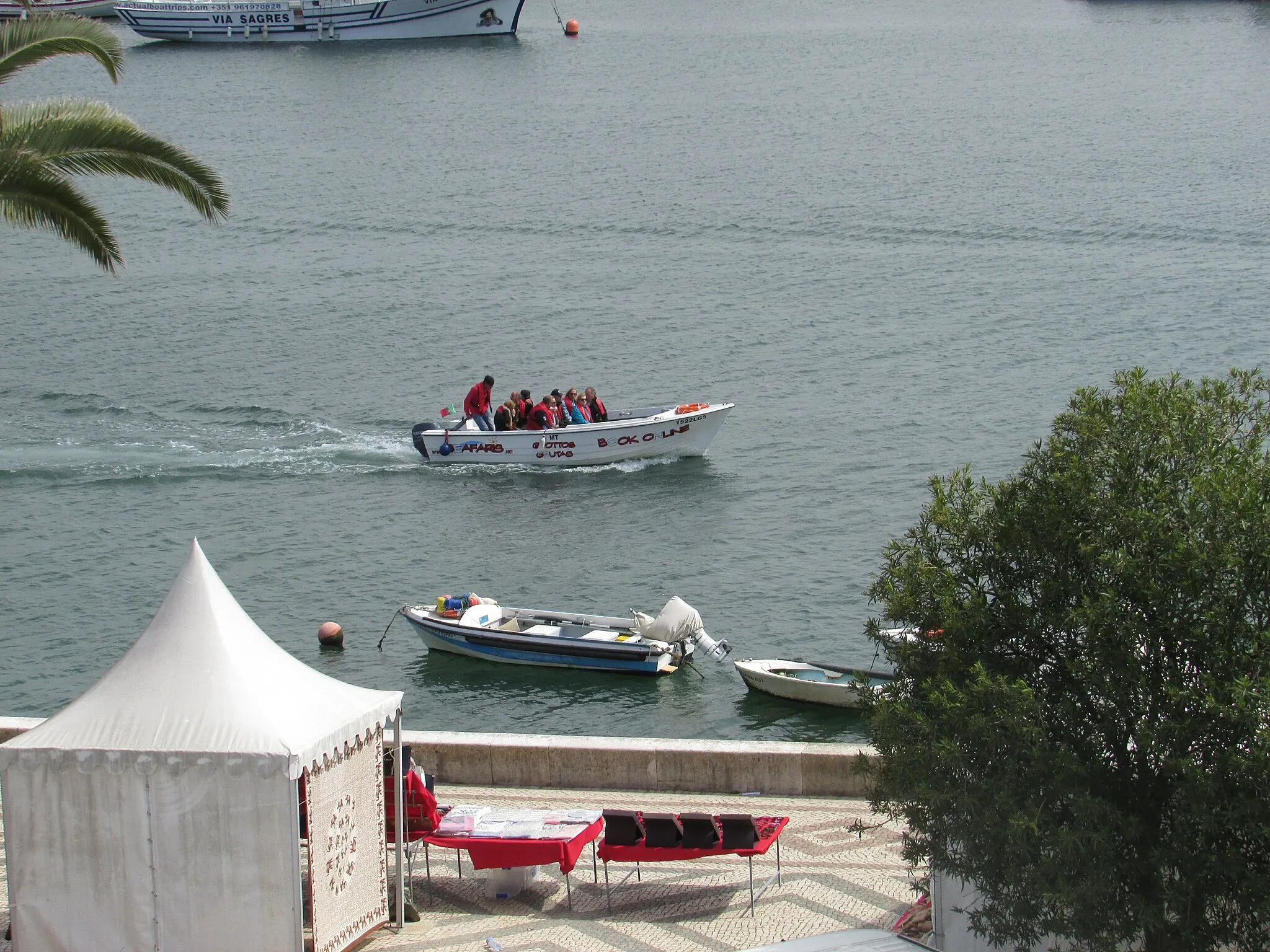 Photo showing: A boat trip on the River Bensafrim within the town of Lagos, Algarve, Portugal.