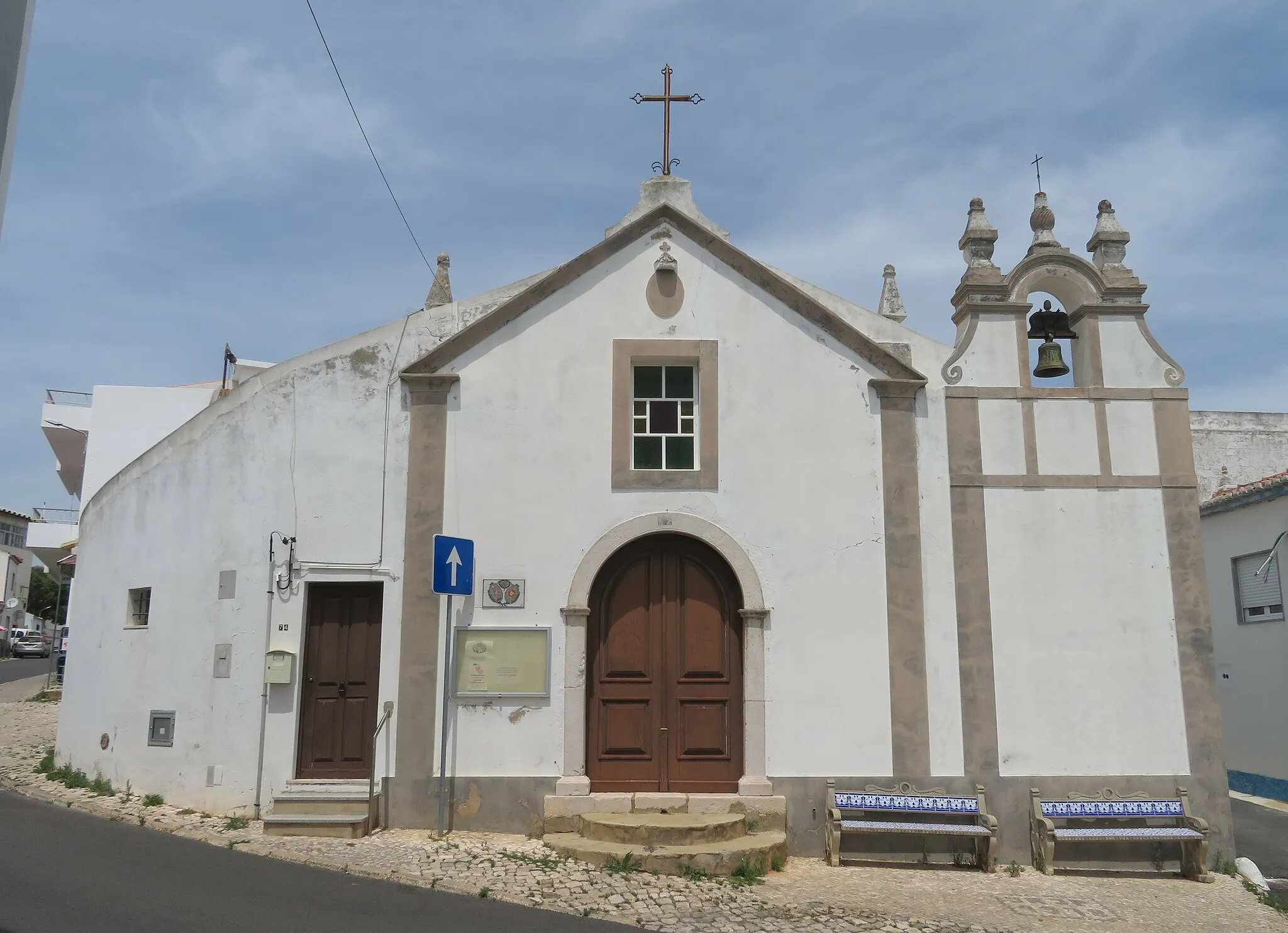 Photo showing: Igreja da Santa Casa da Misericórdia, Mexilhoeira Grande, Algarve, Portugal