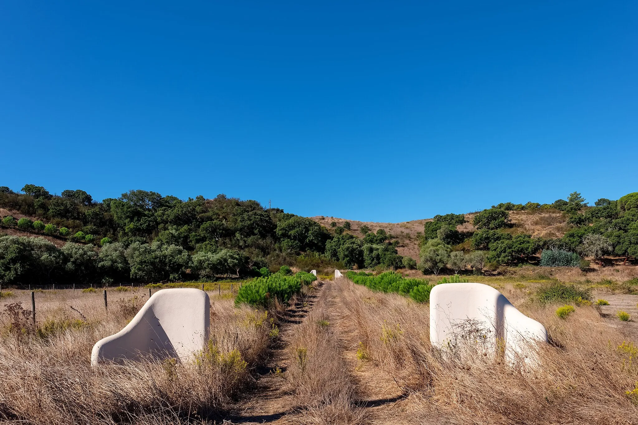 Photo showing: Entrance to a property, Fishermen's Trail, Pedralva, Portugal