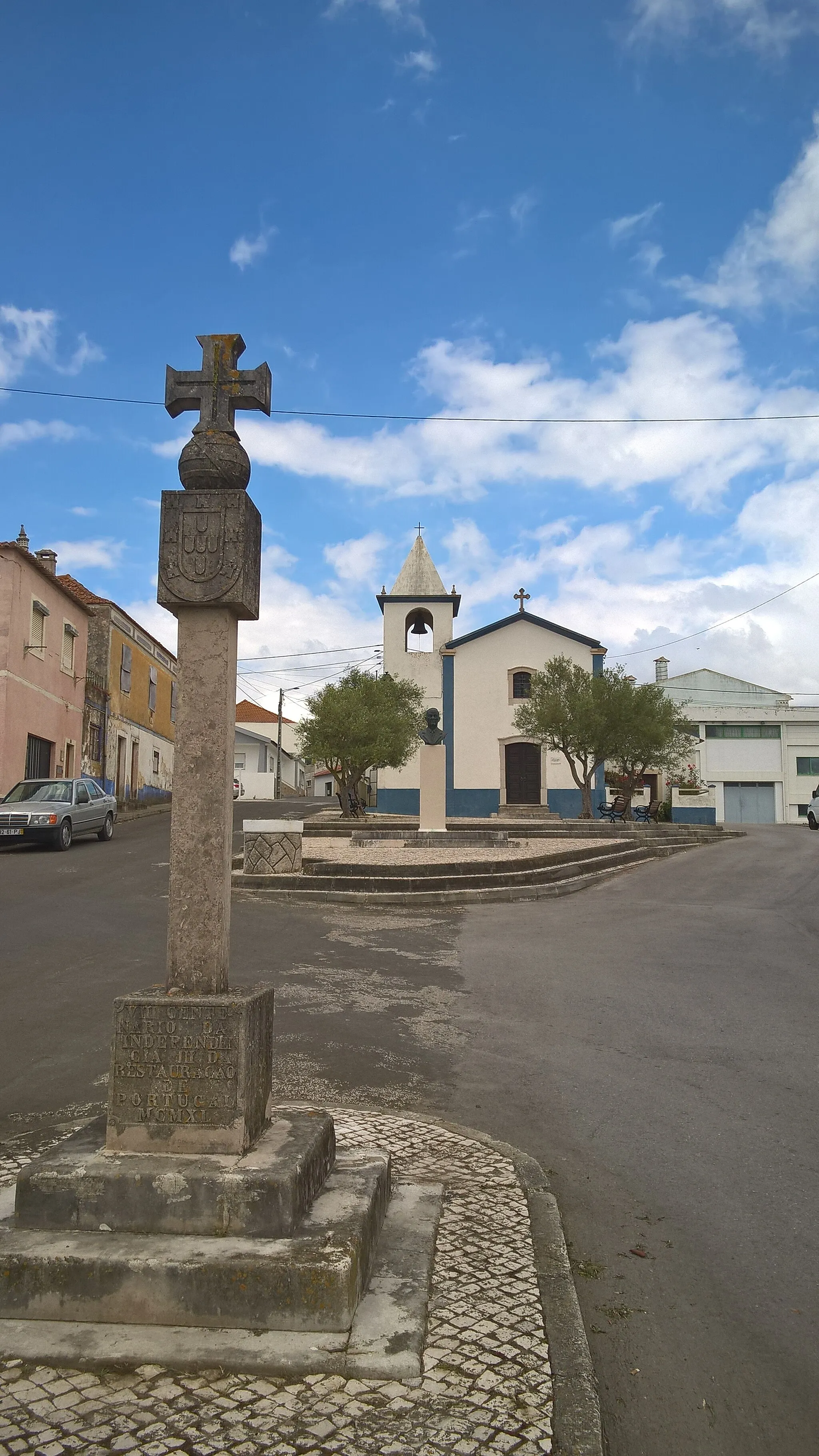 Photo showing: Vale Covo Padrão do do VIII Centenário da Independência  e do III Centenário da Restauração. Inscrição: "VIII Centenário da Independência III da Restauração de Portugal MCMXL"