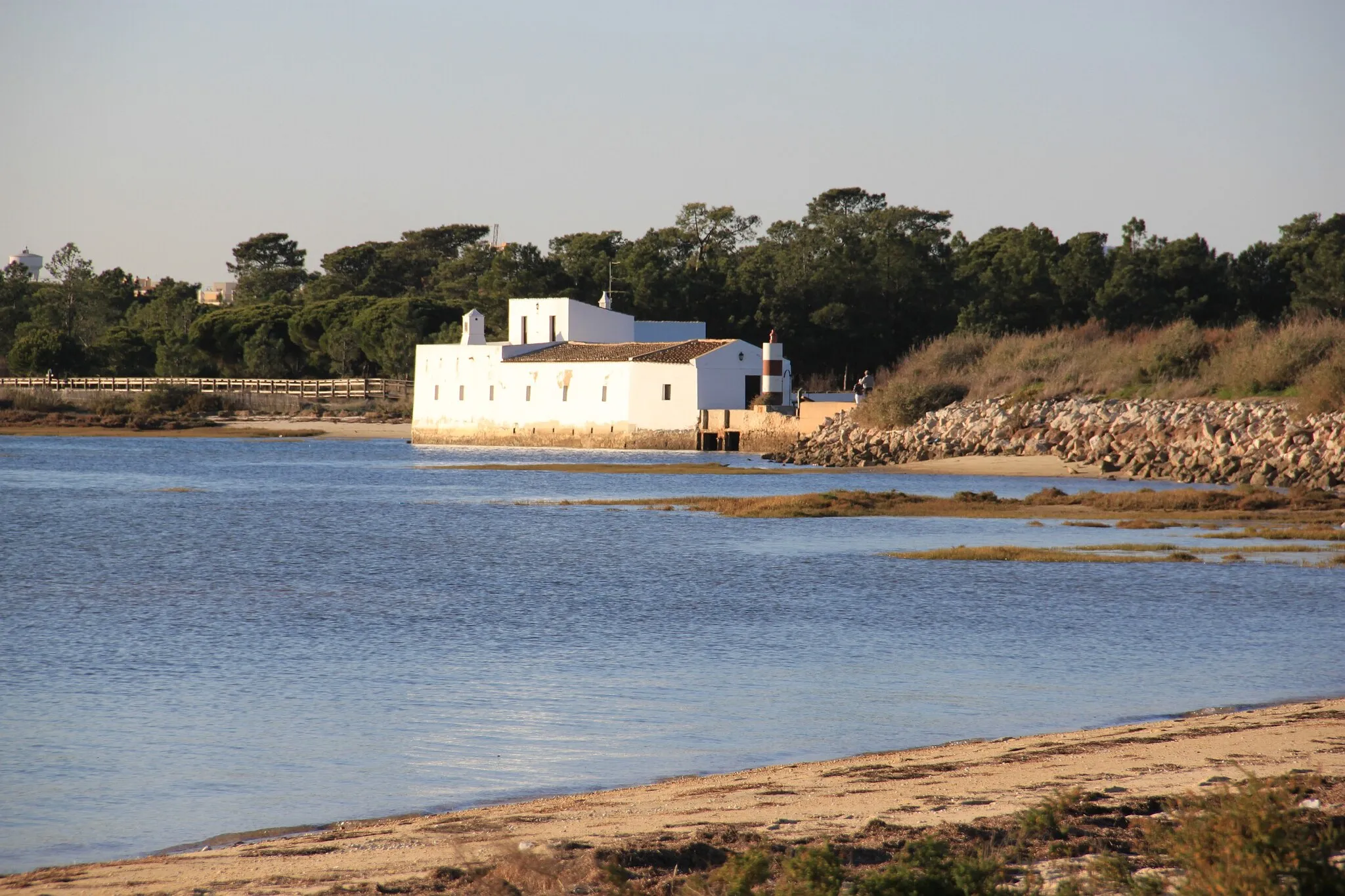 Photo showing: Tide mill in Olhão, Algarve, Portugal