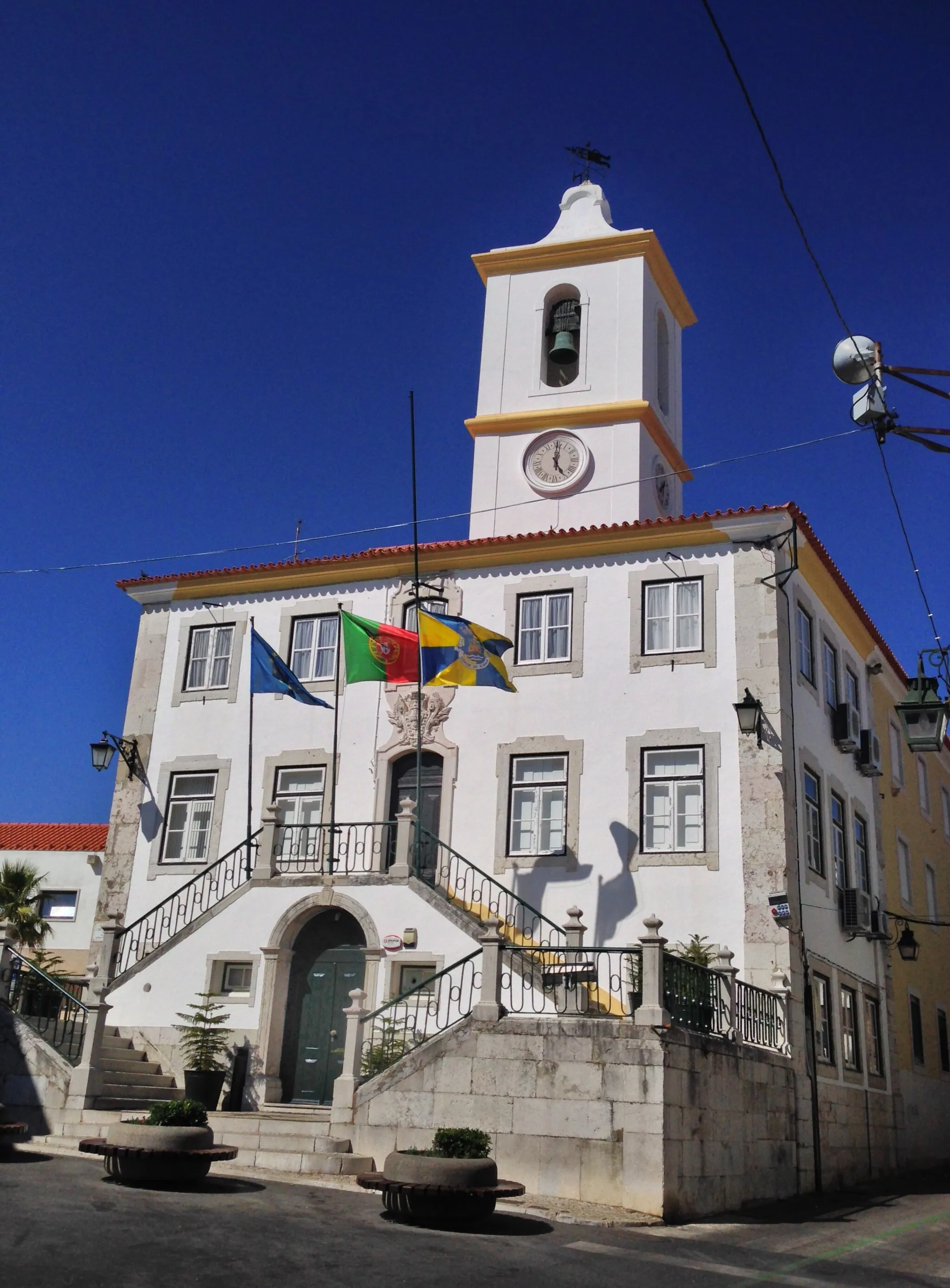 Photo showing: Edifício da Antiga Câmara Municipal, Almada