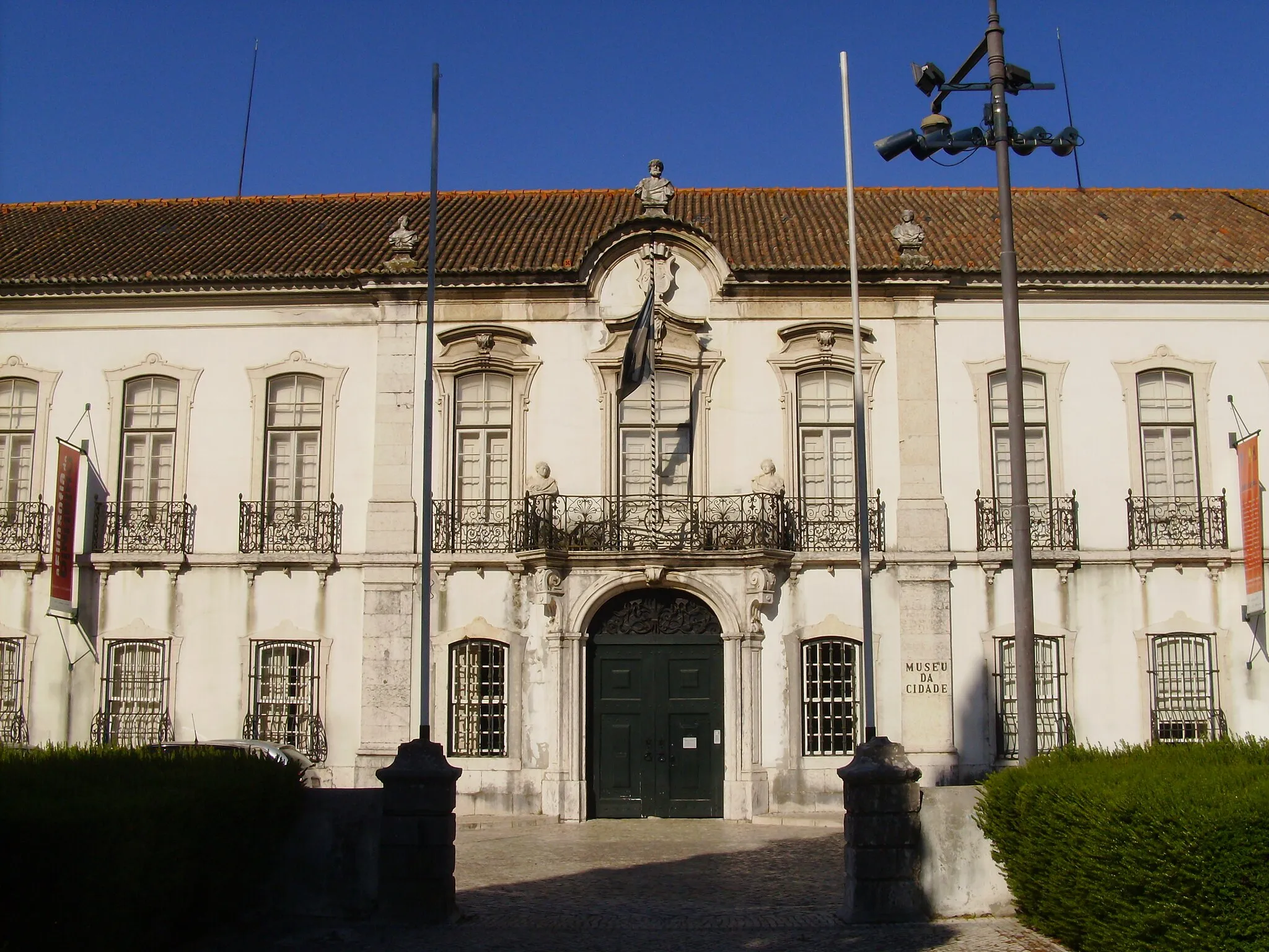 Photo showing: Museu da Cidade de Lisboa, Campo Grande, Lisboa, Portugal: fachada do Palácio Pimenta.