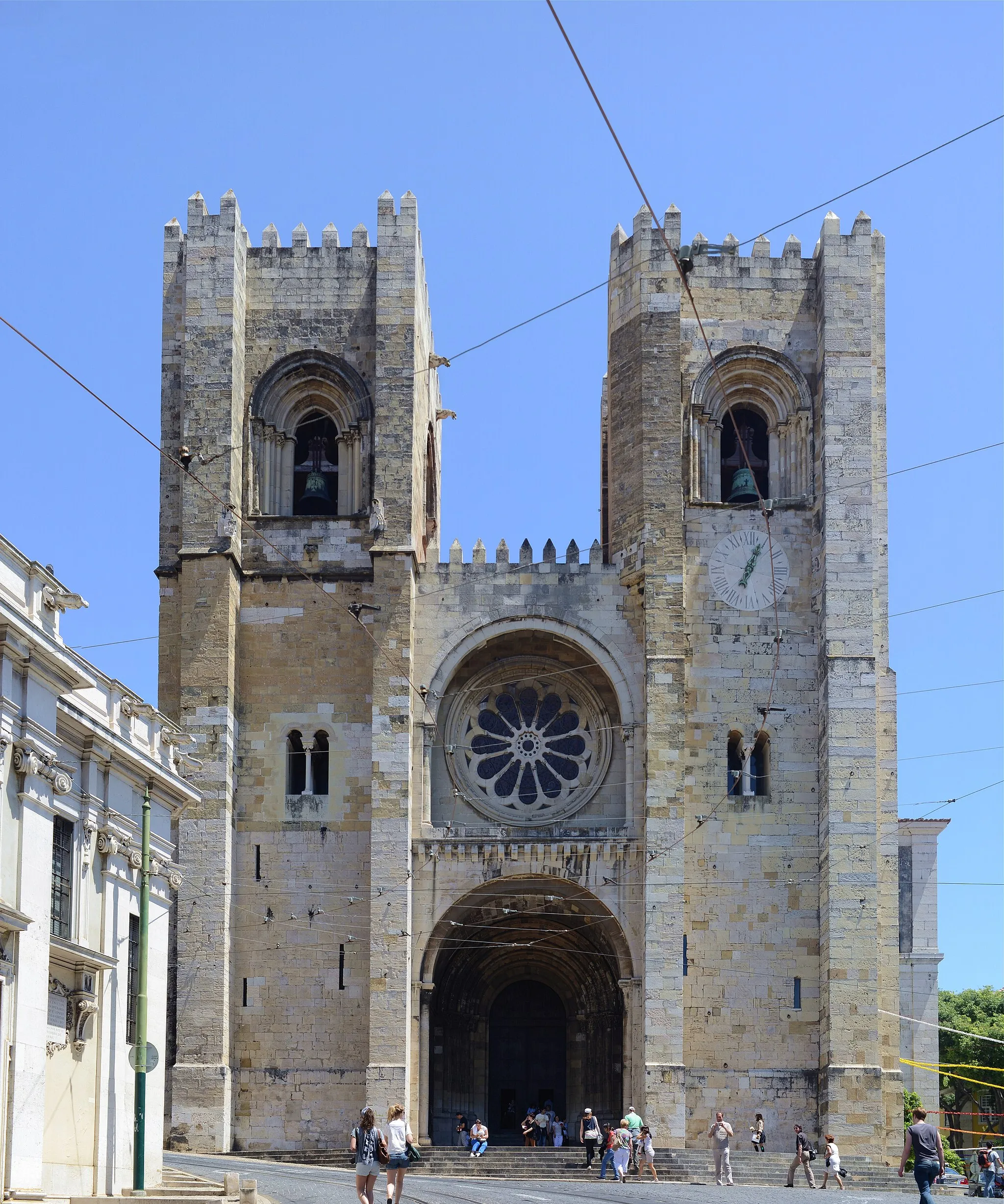 Photo showing: Sé de Lisboa (Cathedral of Lisbon), main facade