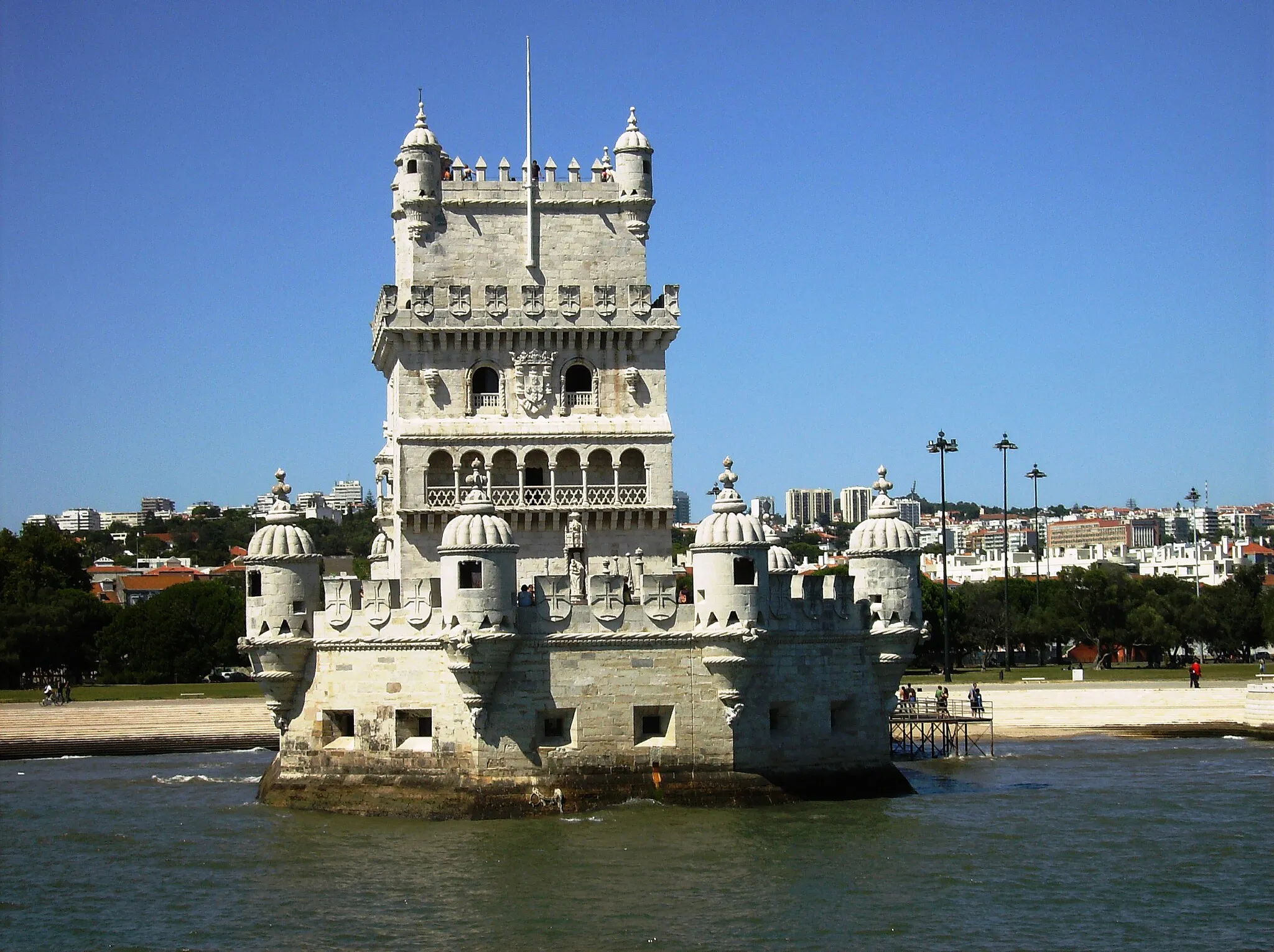 Photo showing: Torre de Belém, Santa Maria de Belém, Lisboa, Portugal: vista a partir do rio Tejo.
