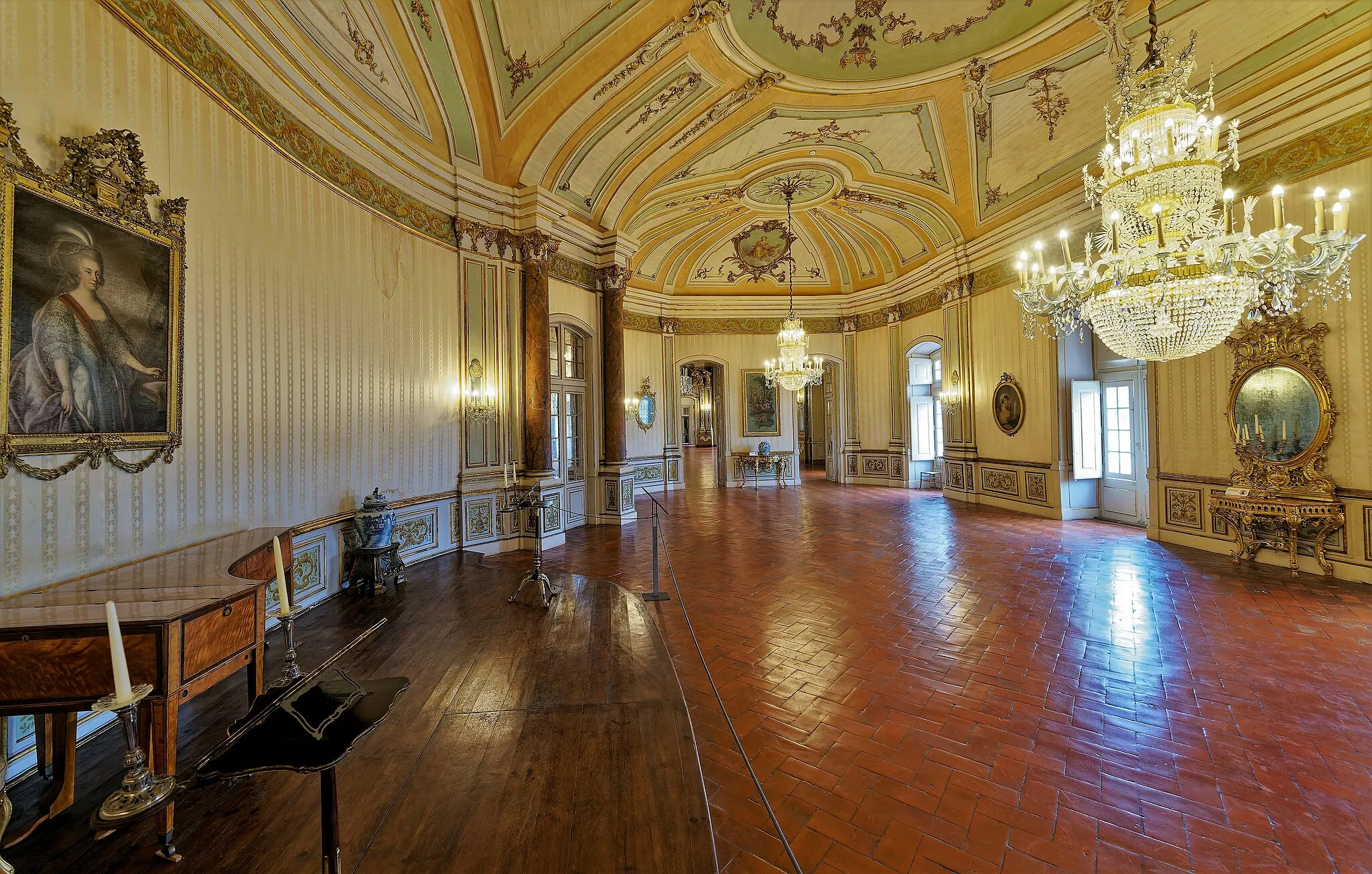 Photo showing: A tour of the National Palace in Queluz.