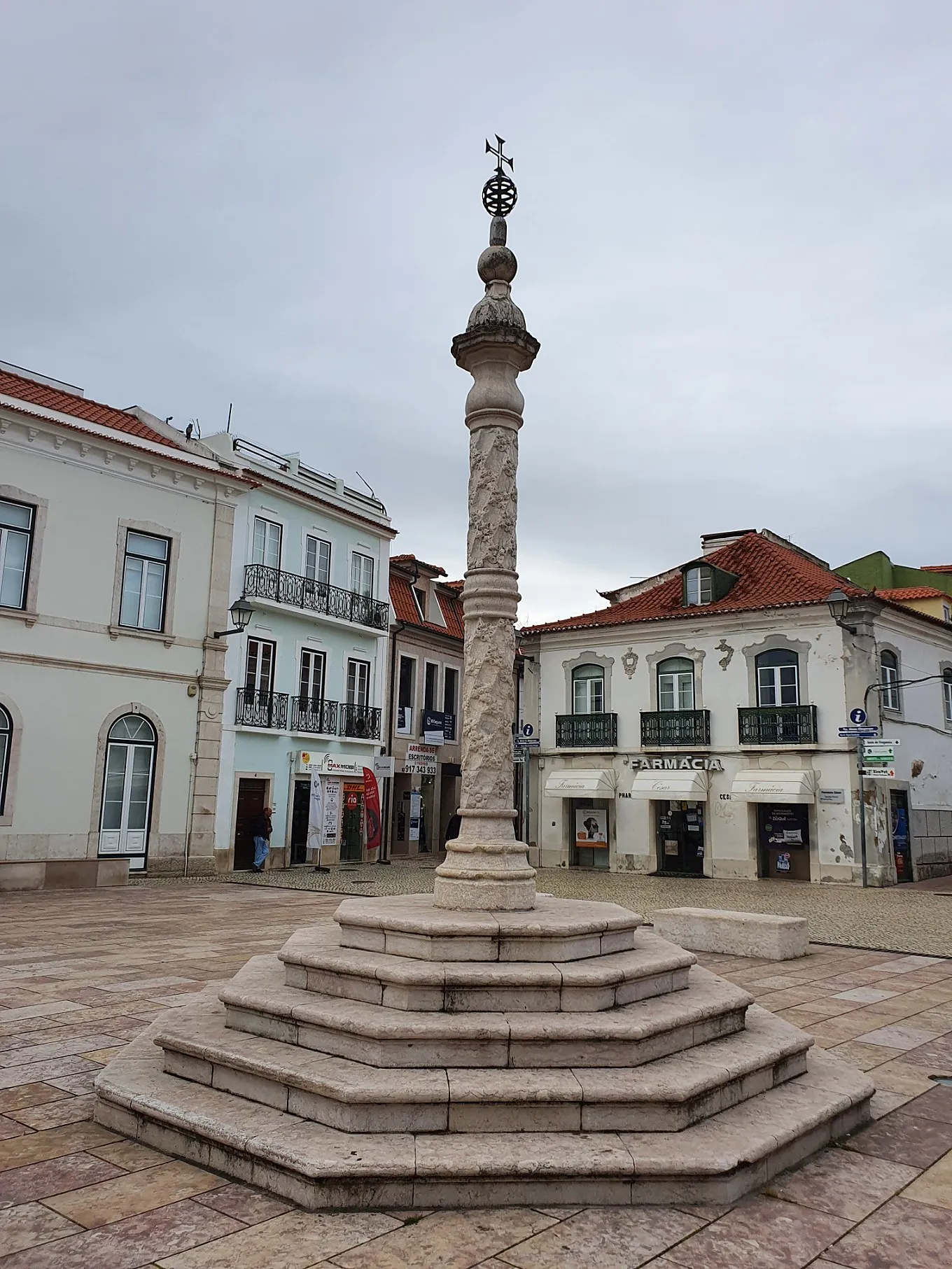 Photo showing: Pelourinho de Vila Franca de Xira